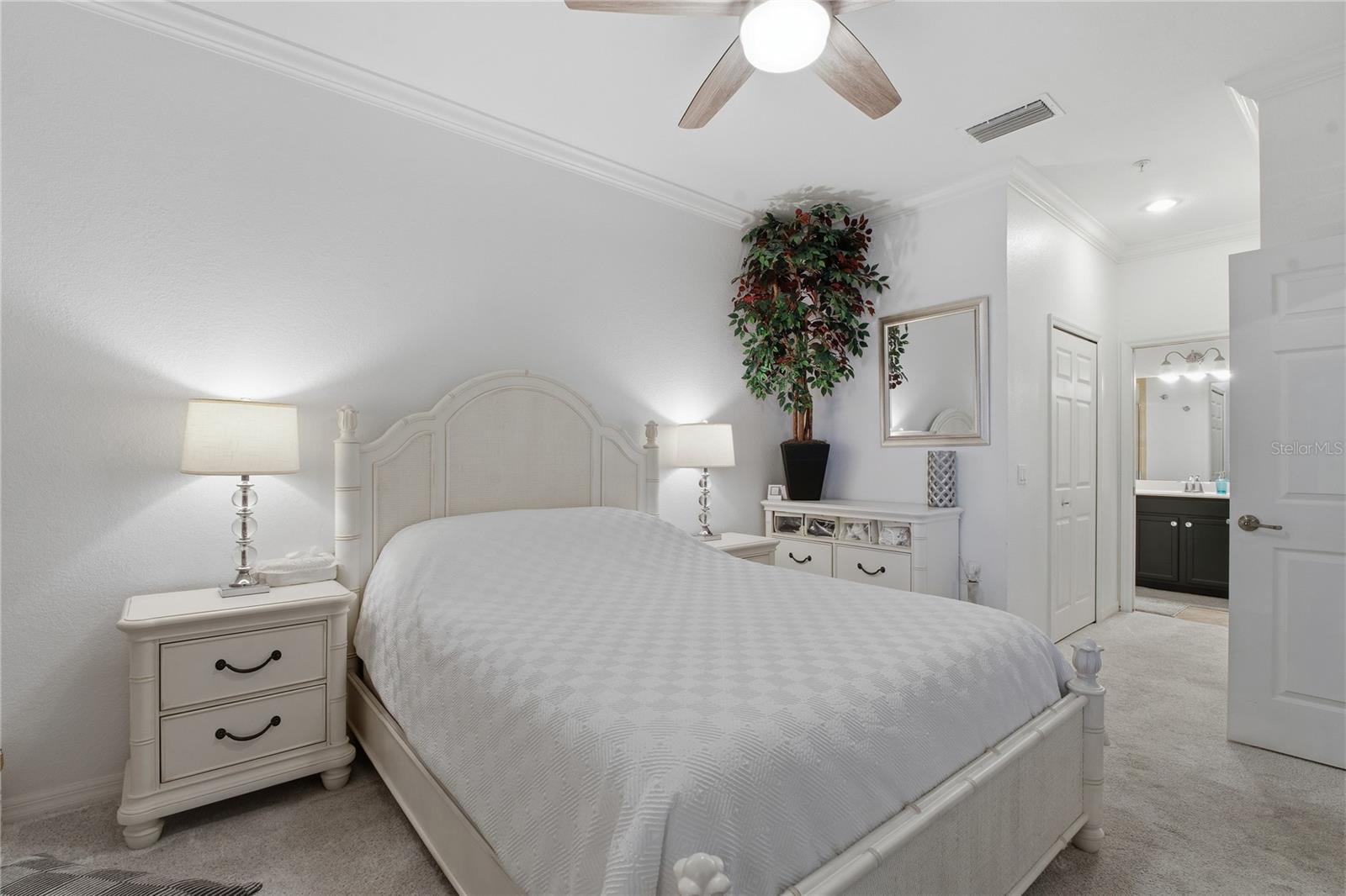 Image 22 of 54 For 8105 Grand Estuary Trail 402