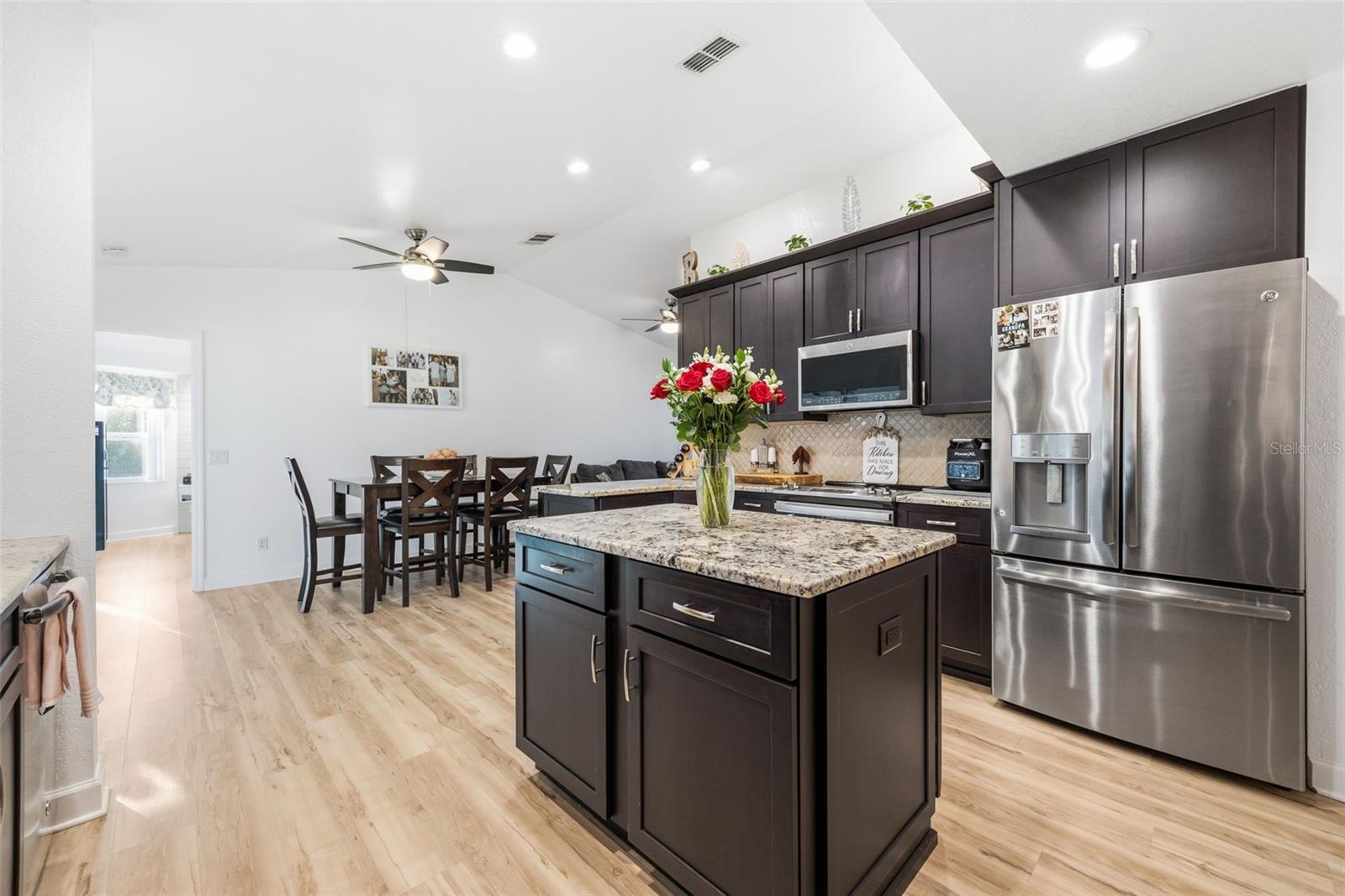 Image 11 of 42 For 23191 Ruby  