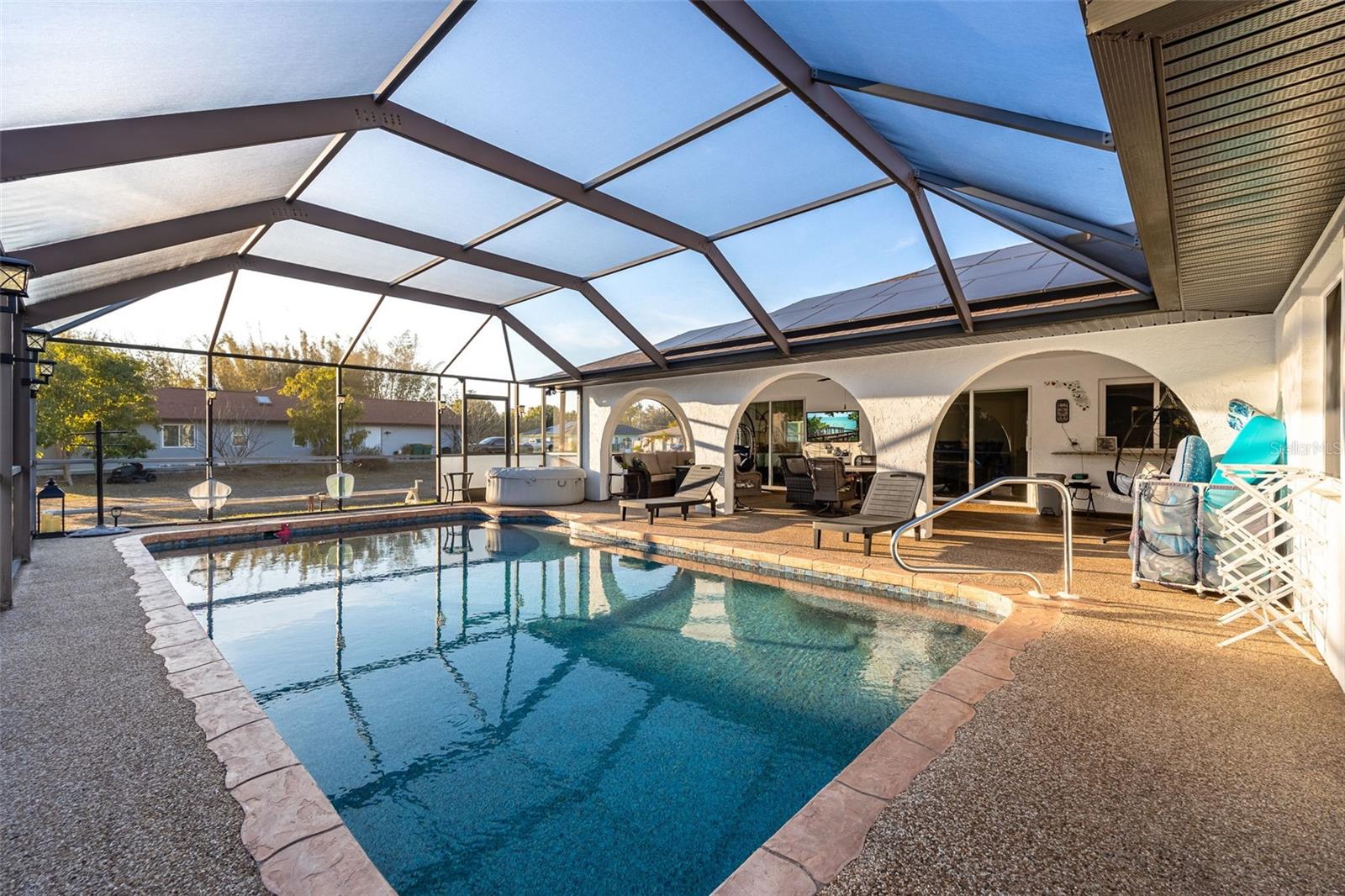 Image 30 of 42 For 23191 Ruby  