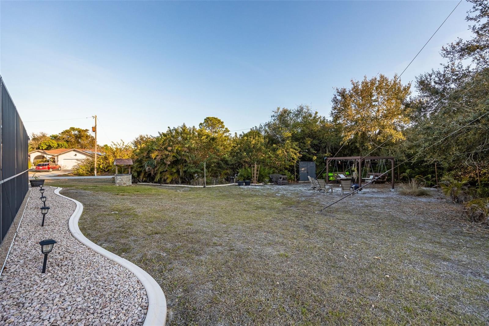 Image 32 of 42 For 23191 Ruby  