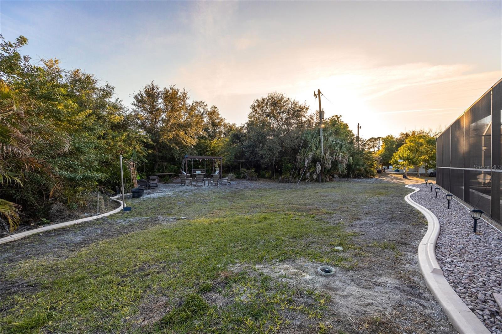 Image 34 of 42 For 23191 Ruby  