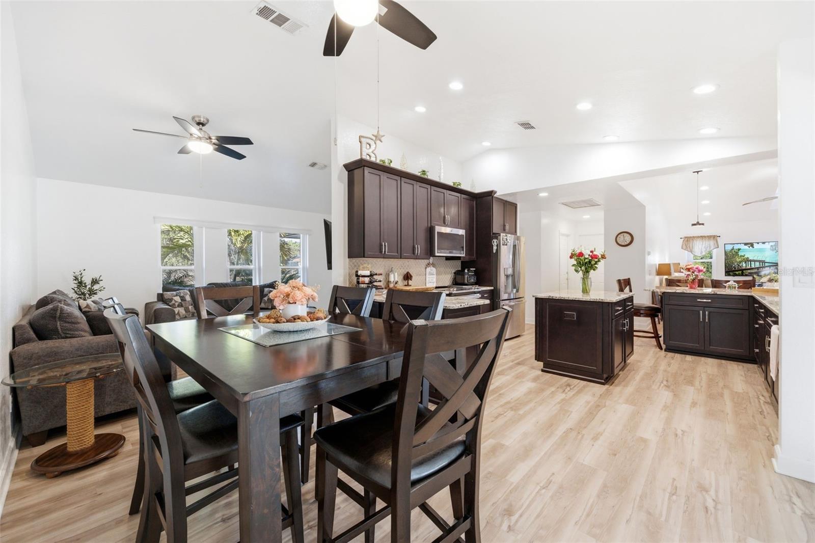 Image 7 of 42 For 23191 Ruby  