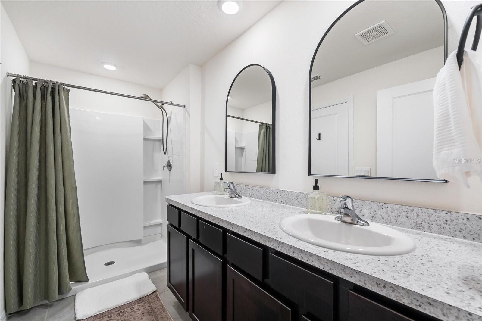 Image 30 of 68 For 2923 Rock Sound Street