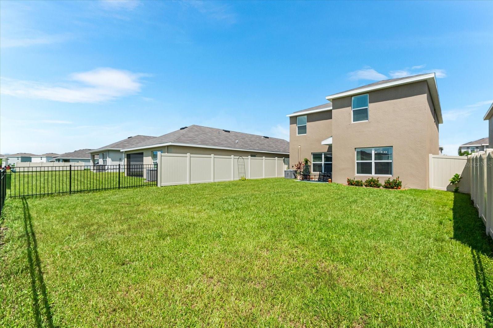 Image 46 of 68 For 2923 Rock Sound Street