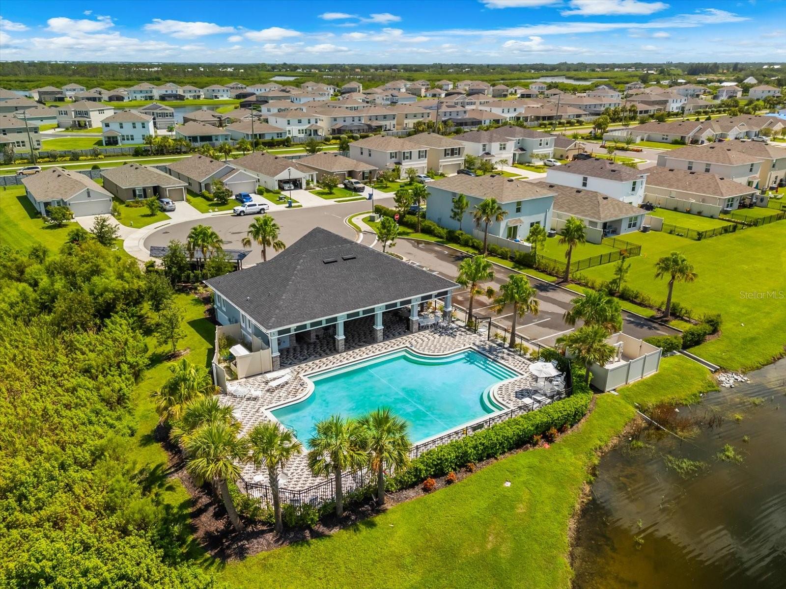 Image 51 of 68 For 2923 Rock Sound Street