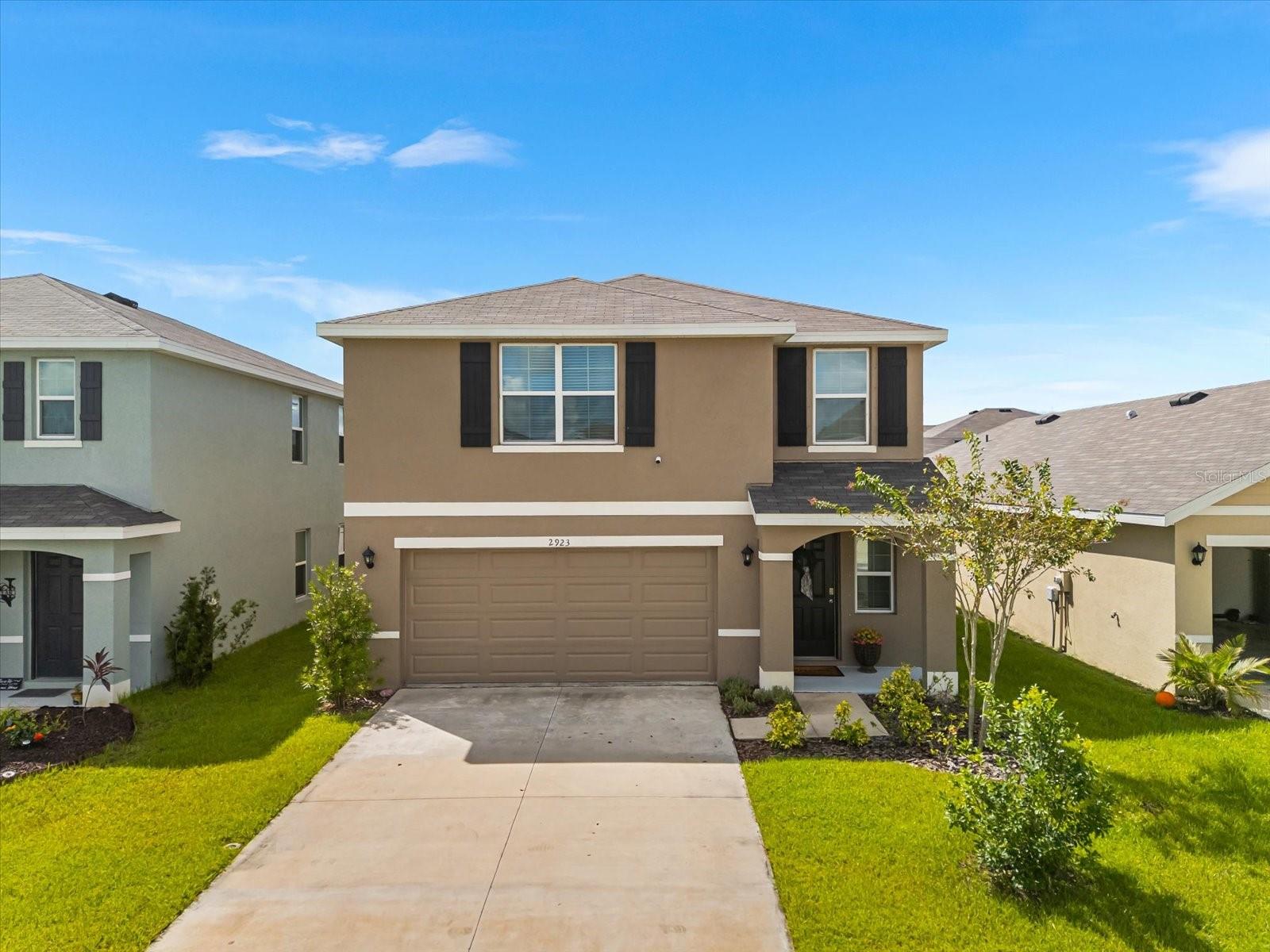 Image 52 of 68 For 2923 Rock Sound Street