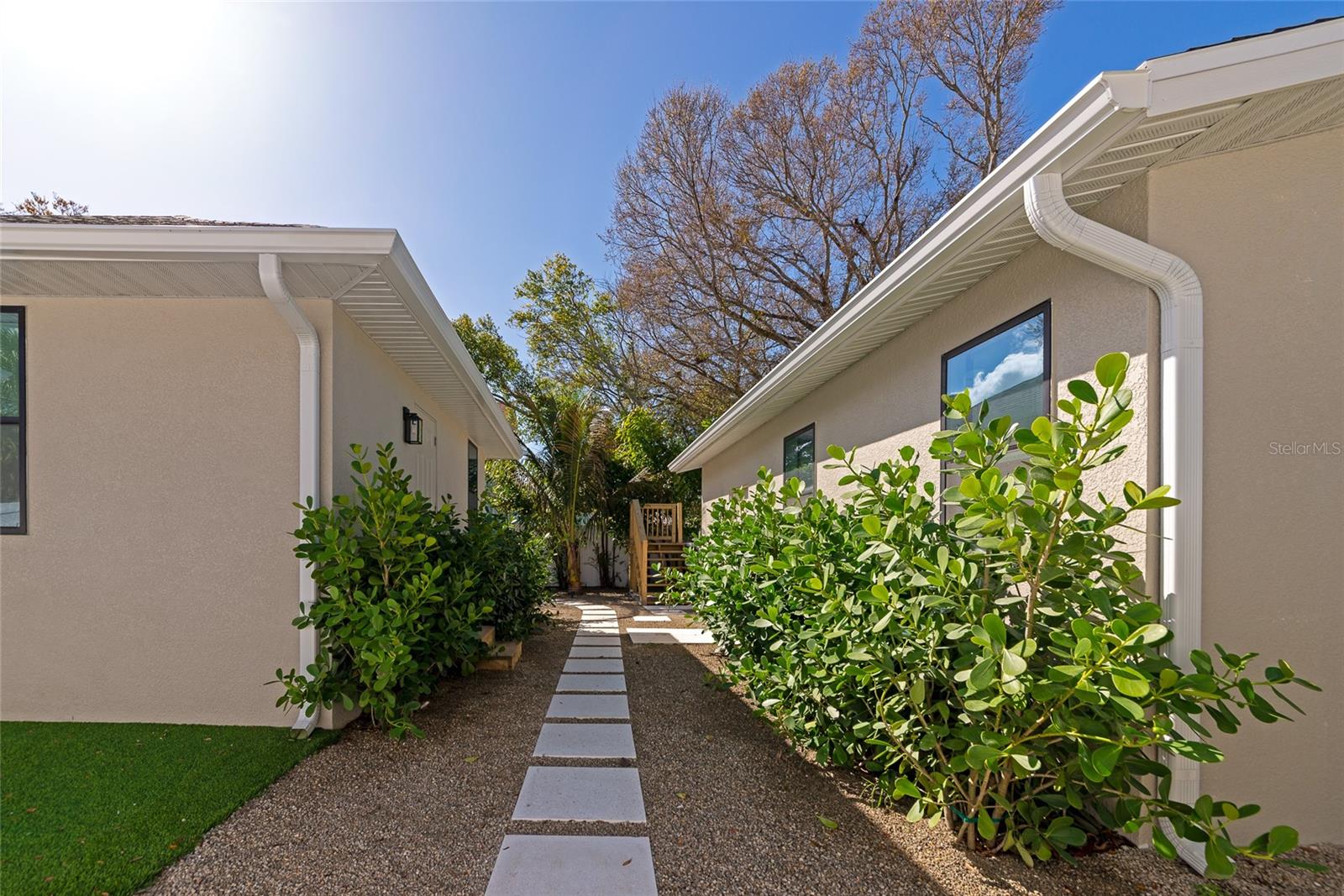 Image 37 of 59 For 316 27th Street W