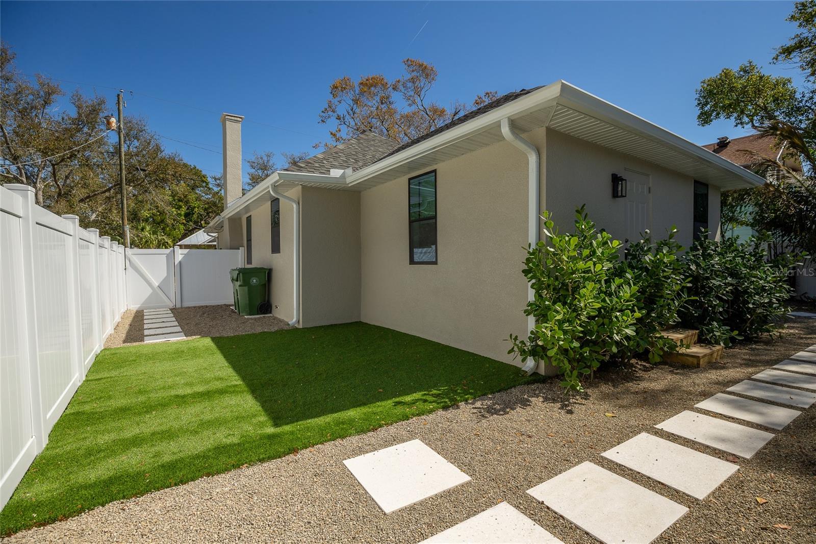 Image 55 of 59 For 316 27th Street W