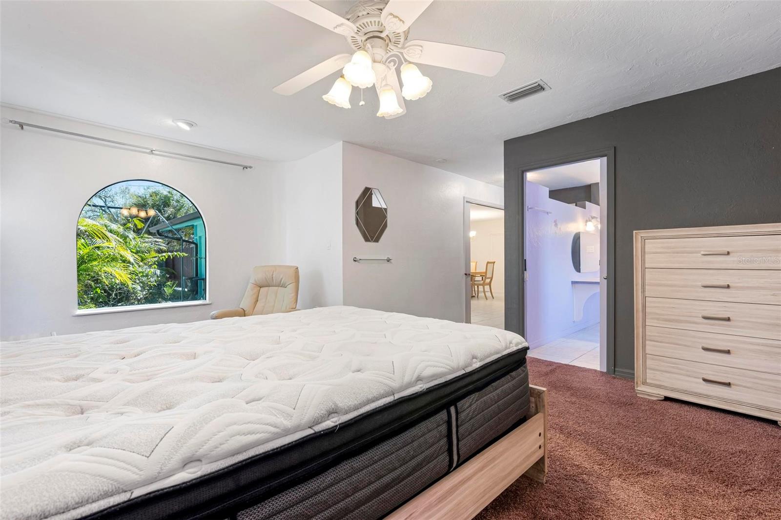 Image 21 of 55 For 5310 Hayden Boulevard