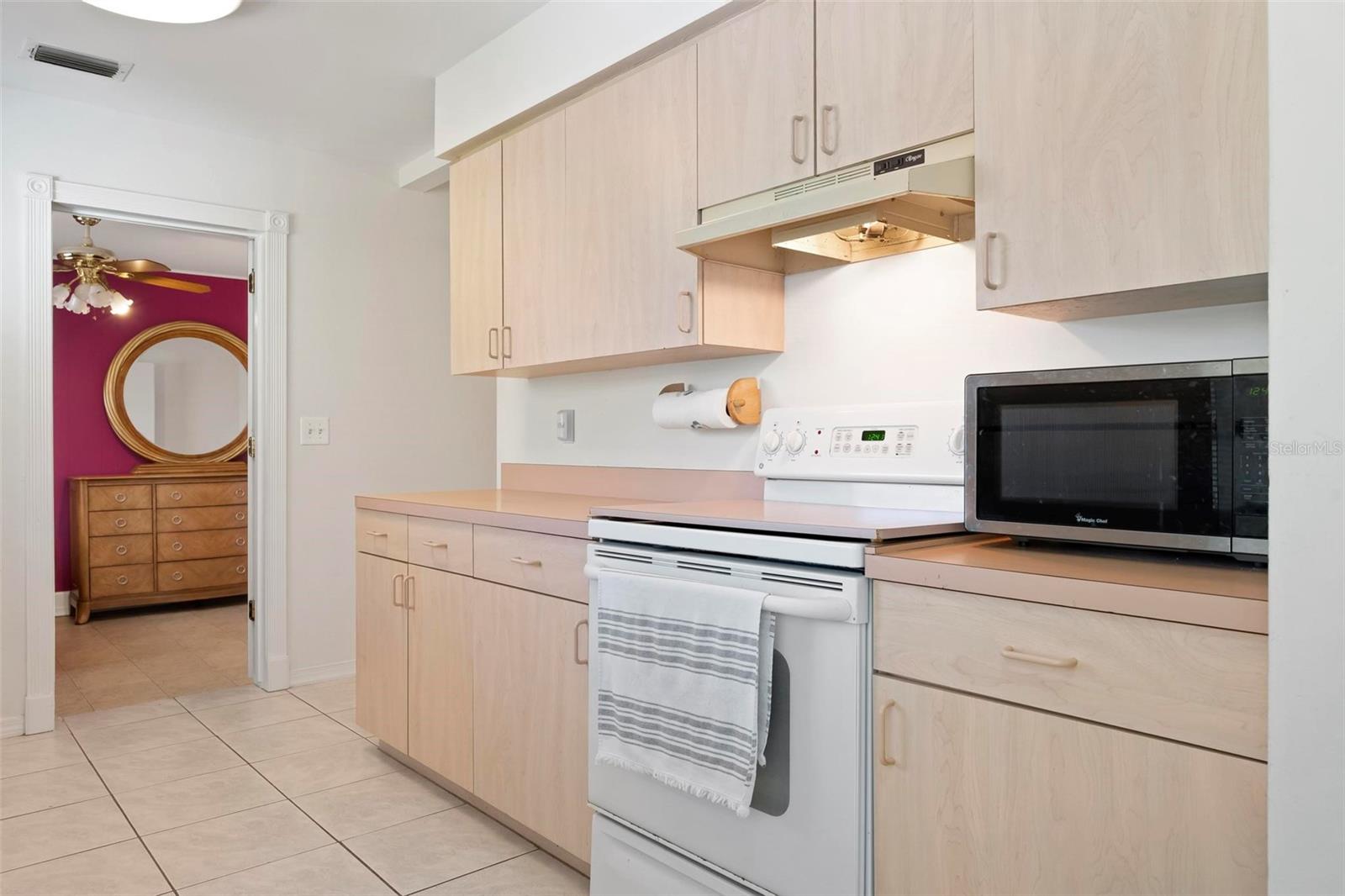 Image 8 of 55 For 5310 Hayden Boulevard