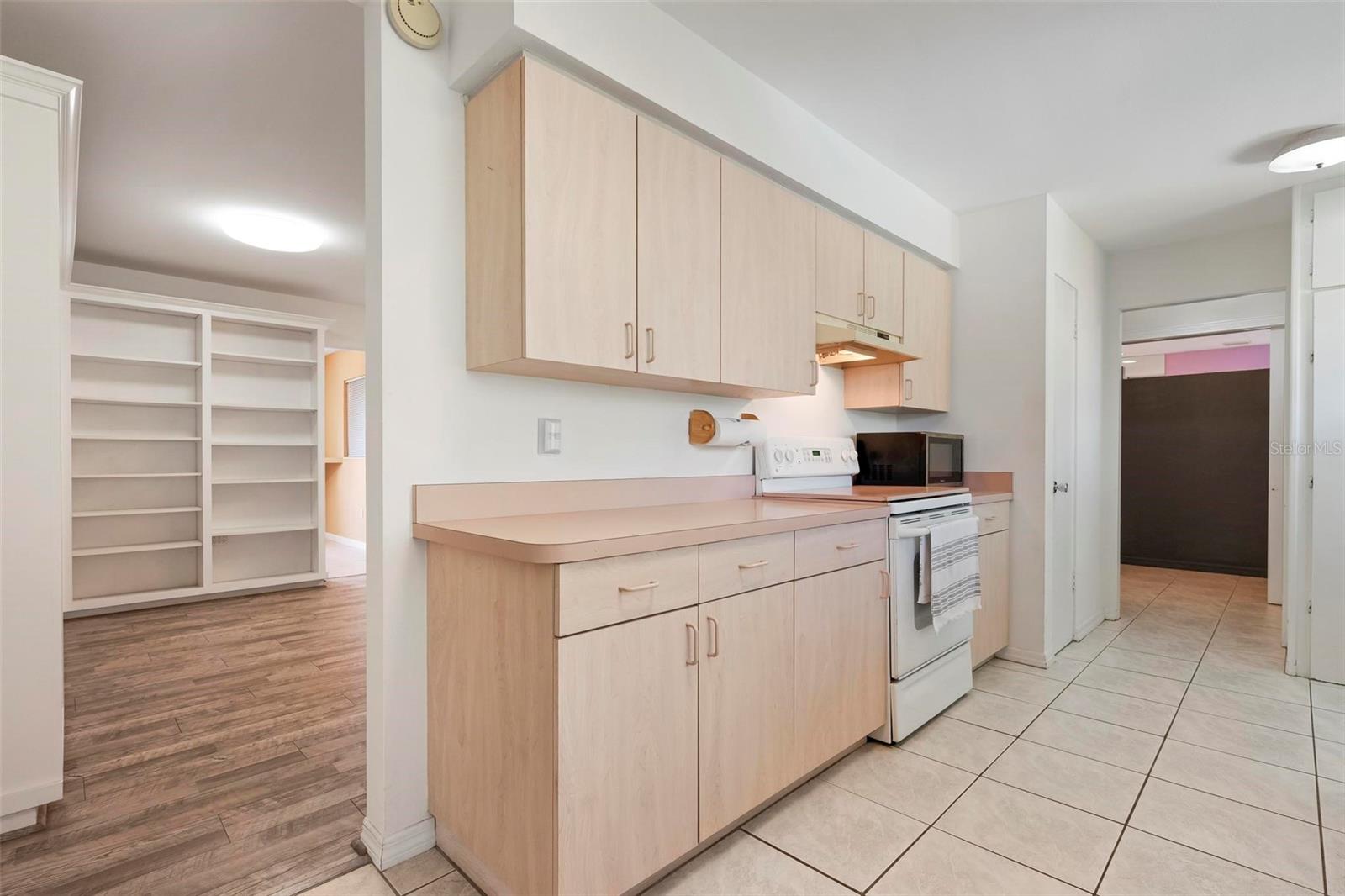 Image 9 of 55 For 5310 Hayden Boulevard