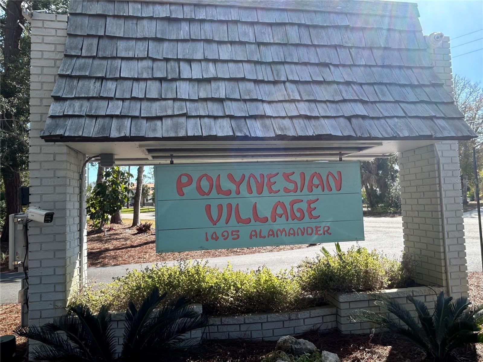 Image 3 of 36 For 2 Botany Bay Circle