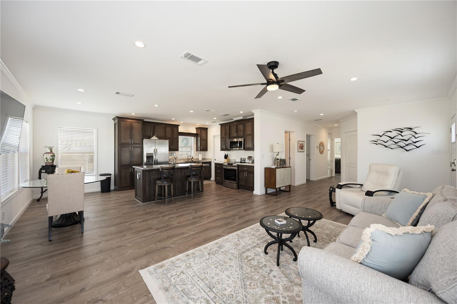 Image 8 of 36 For 2 Botany Bay Circle