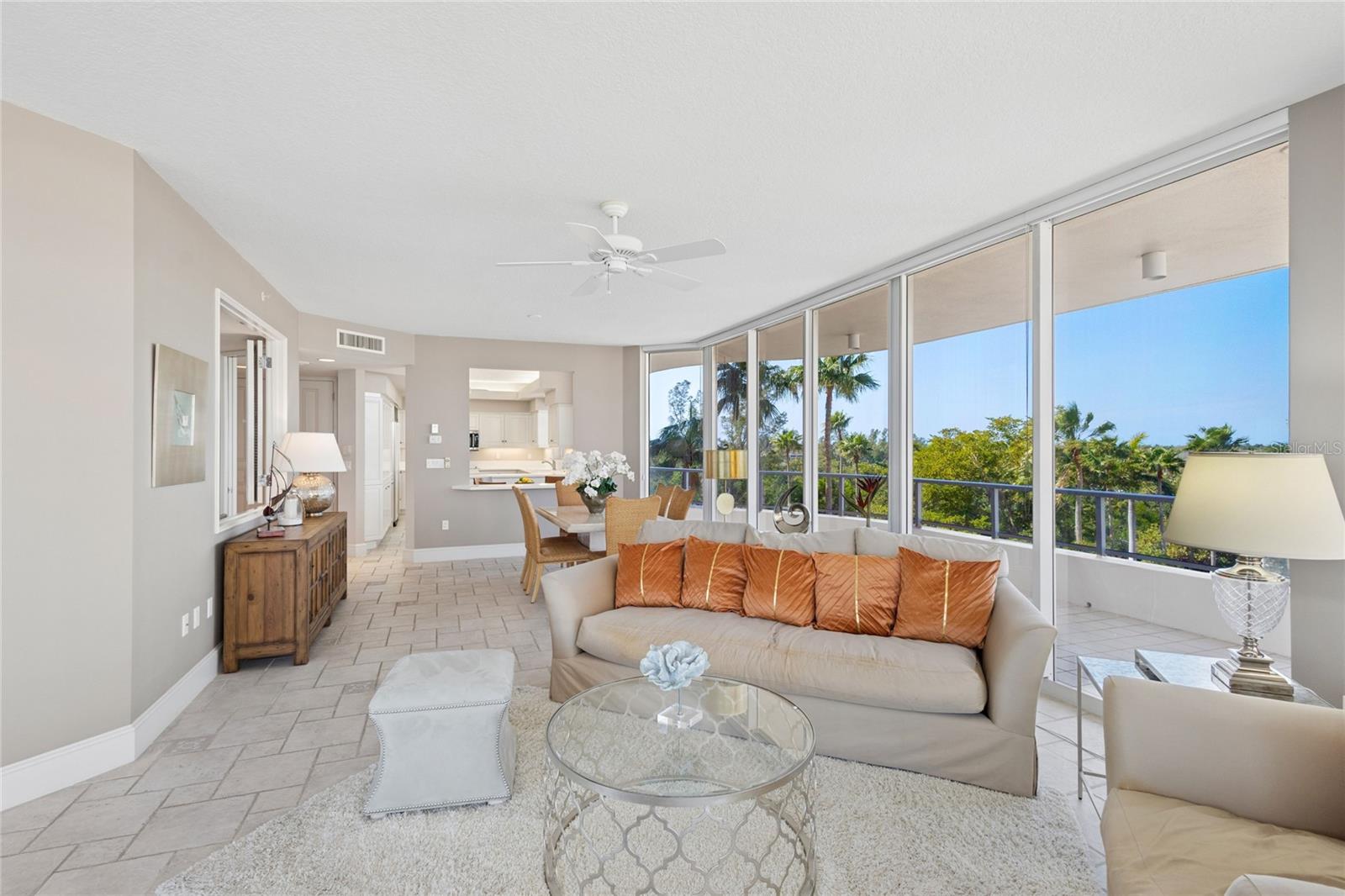 Image 8 of 55 For 3010 Grand Bay Boulevard 432