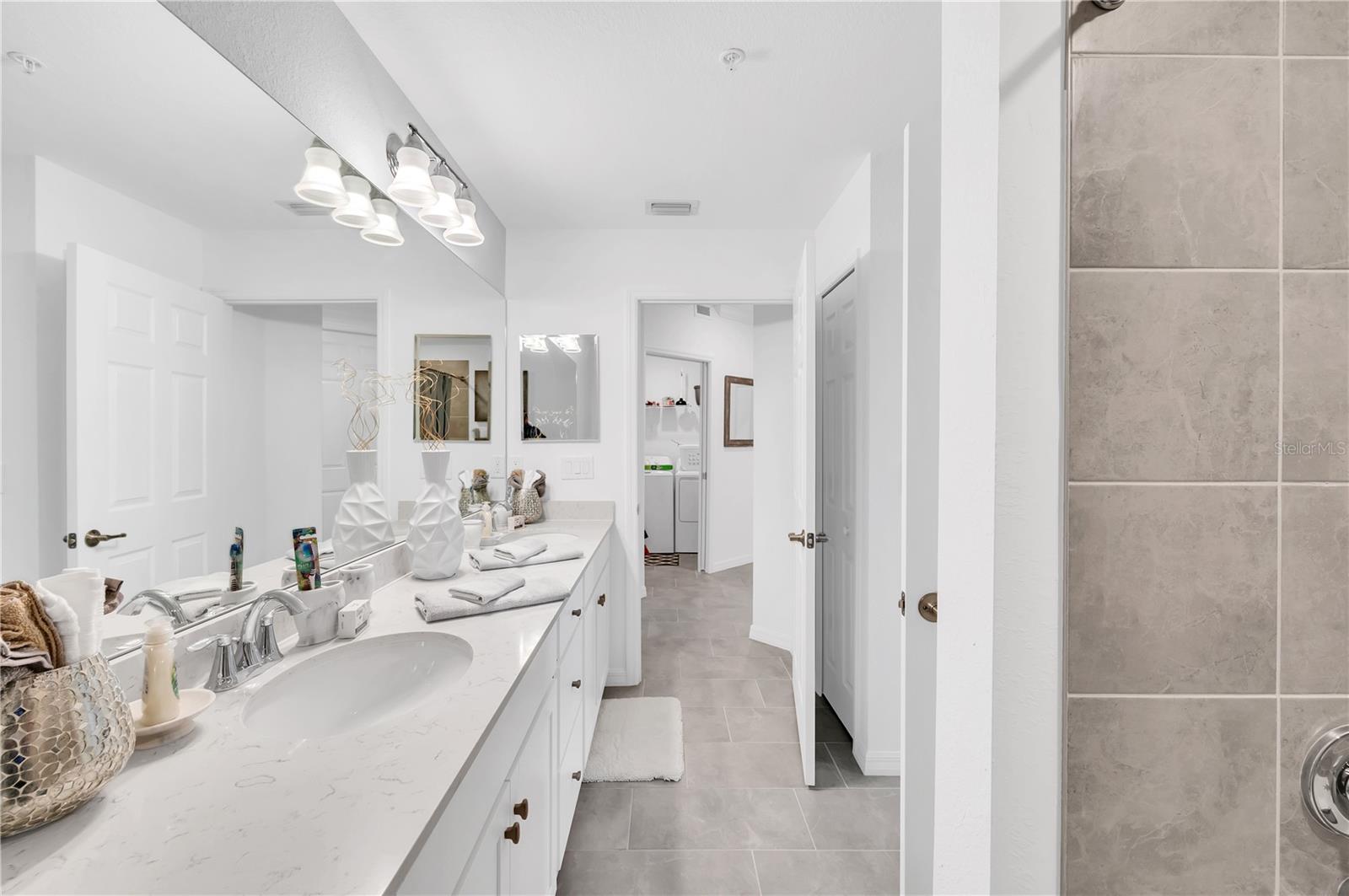 Image 16 of 45 For 18114 Gawthrop Drive 201