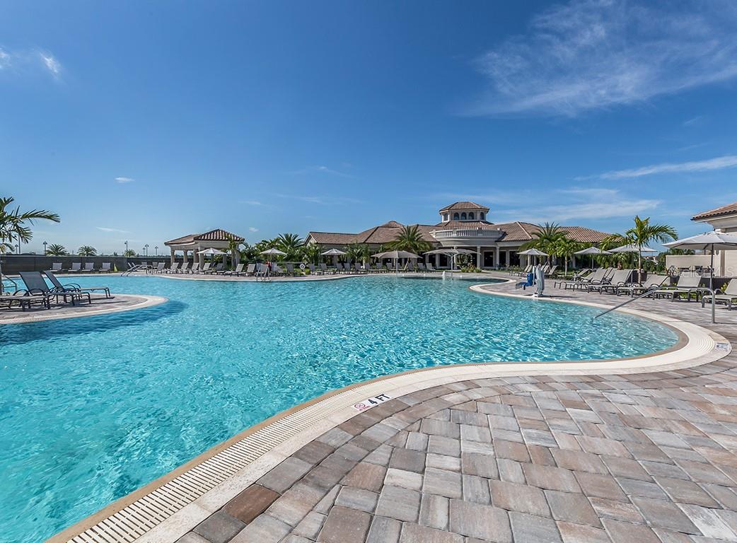 Image 28 of 45 For 18114 Gawthrop Drive 201