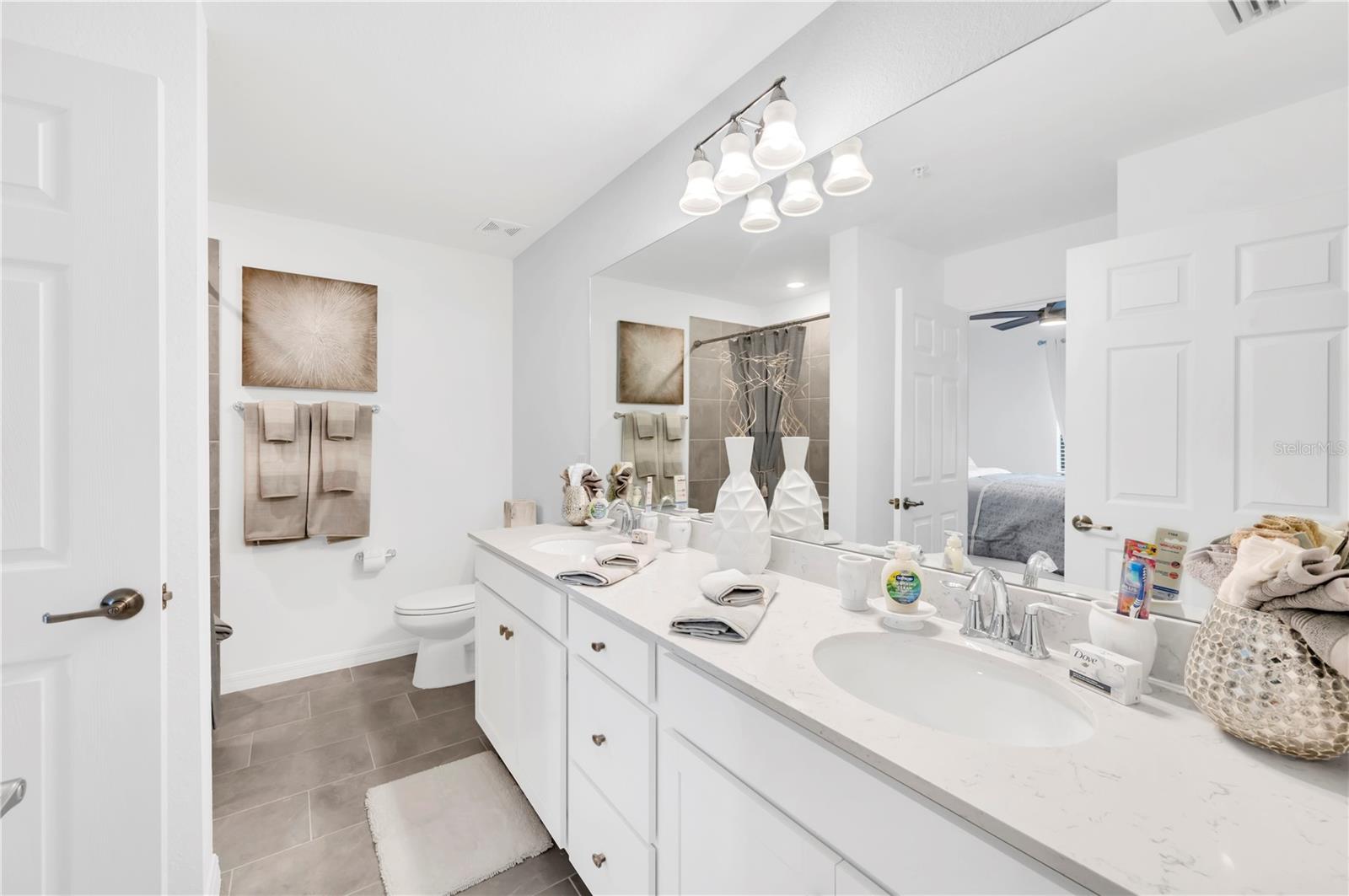 Image 8 of 45 For 18114 Gawthrop Drive 201