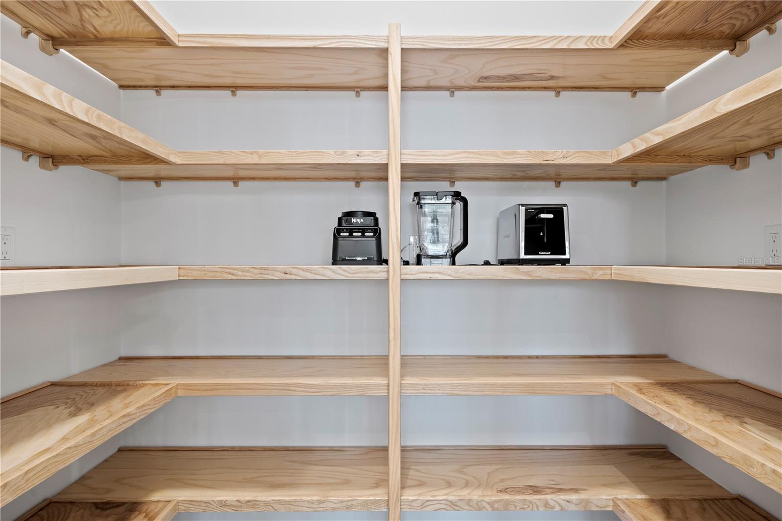 Image 21 of 63 For 13621 Le Christine Drive