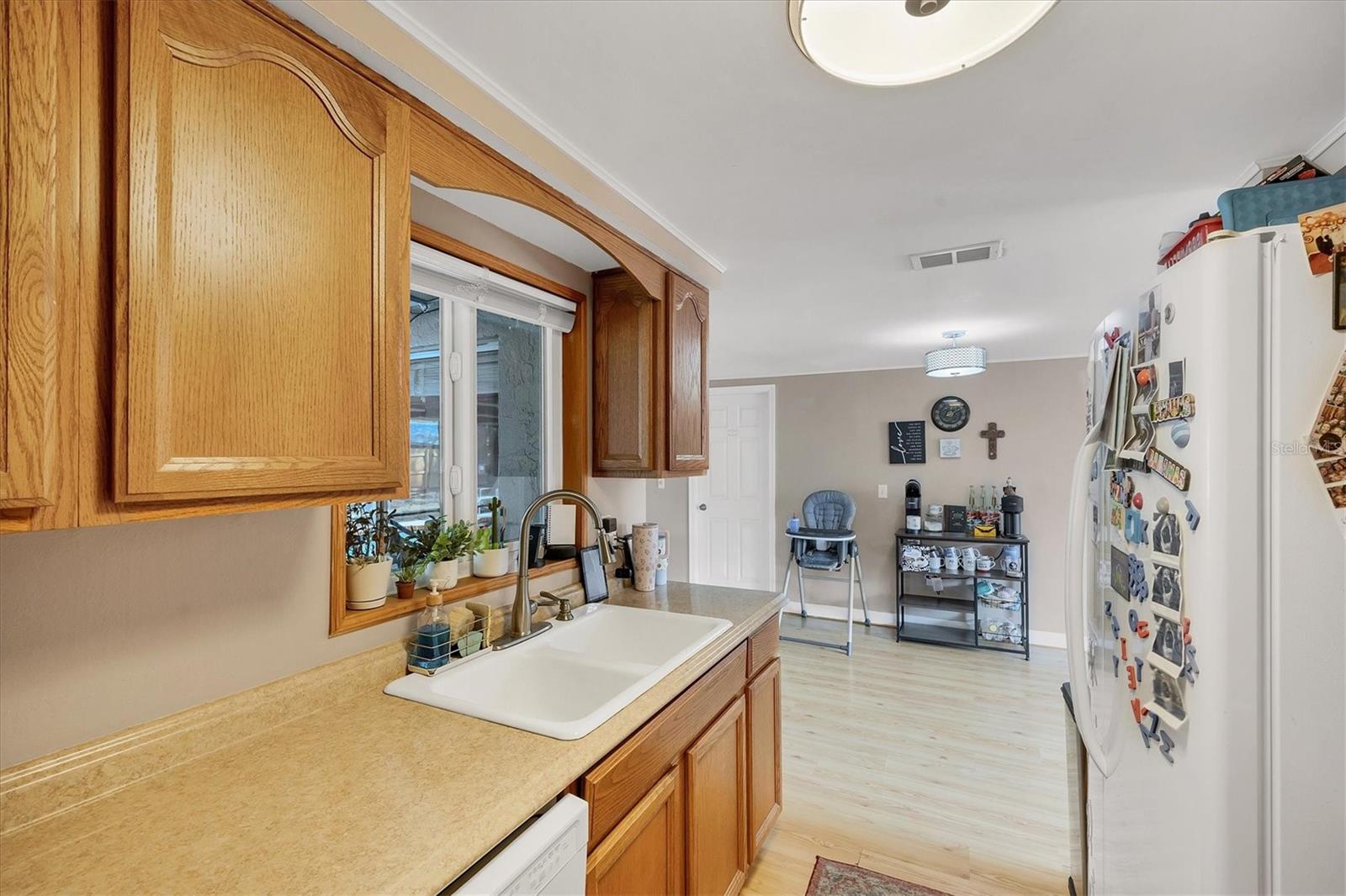 Image 17 of 39 For 3010 Golden Rain Drive