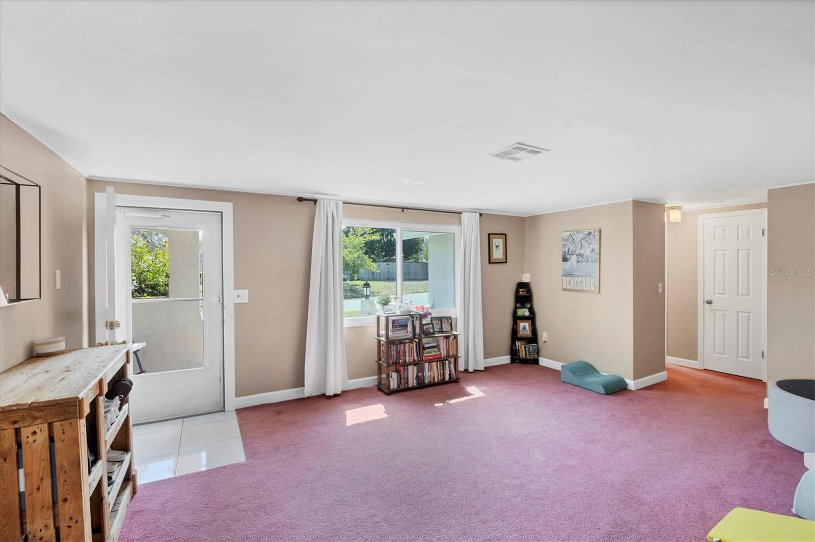 Image 19 of 39 For 3010 Golden Rain Drive