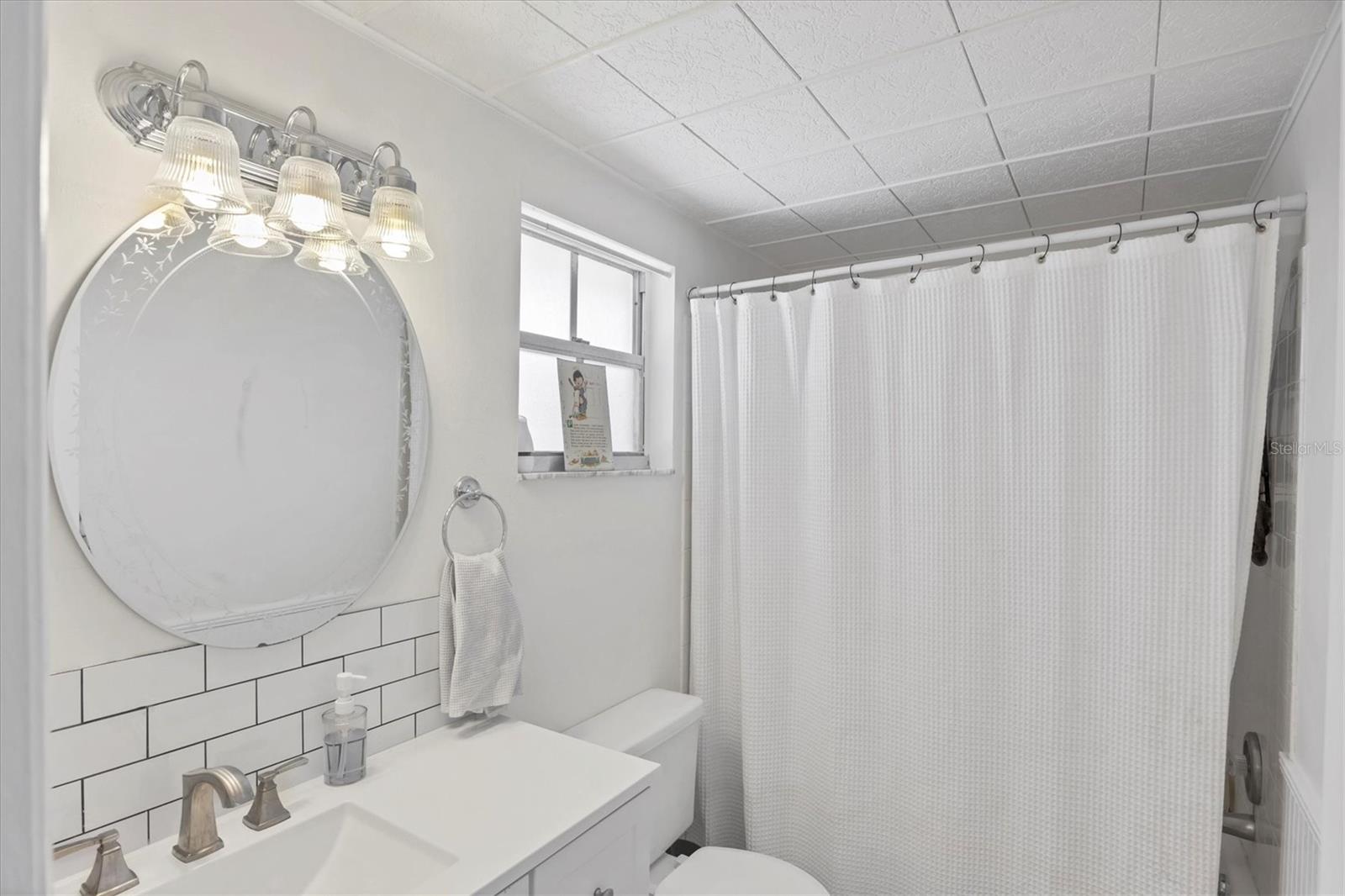 Image 30 of 39 For 3010 Golden Rain Drive