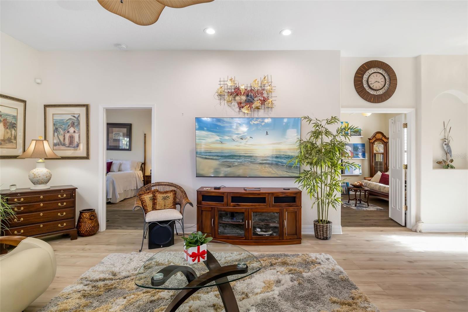 Image 14 of 97 For 9455 Portside Terrace