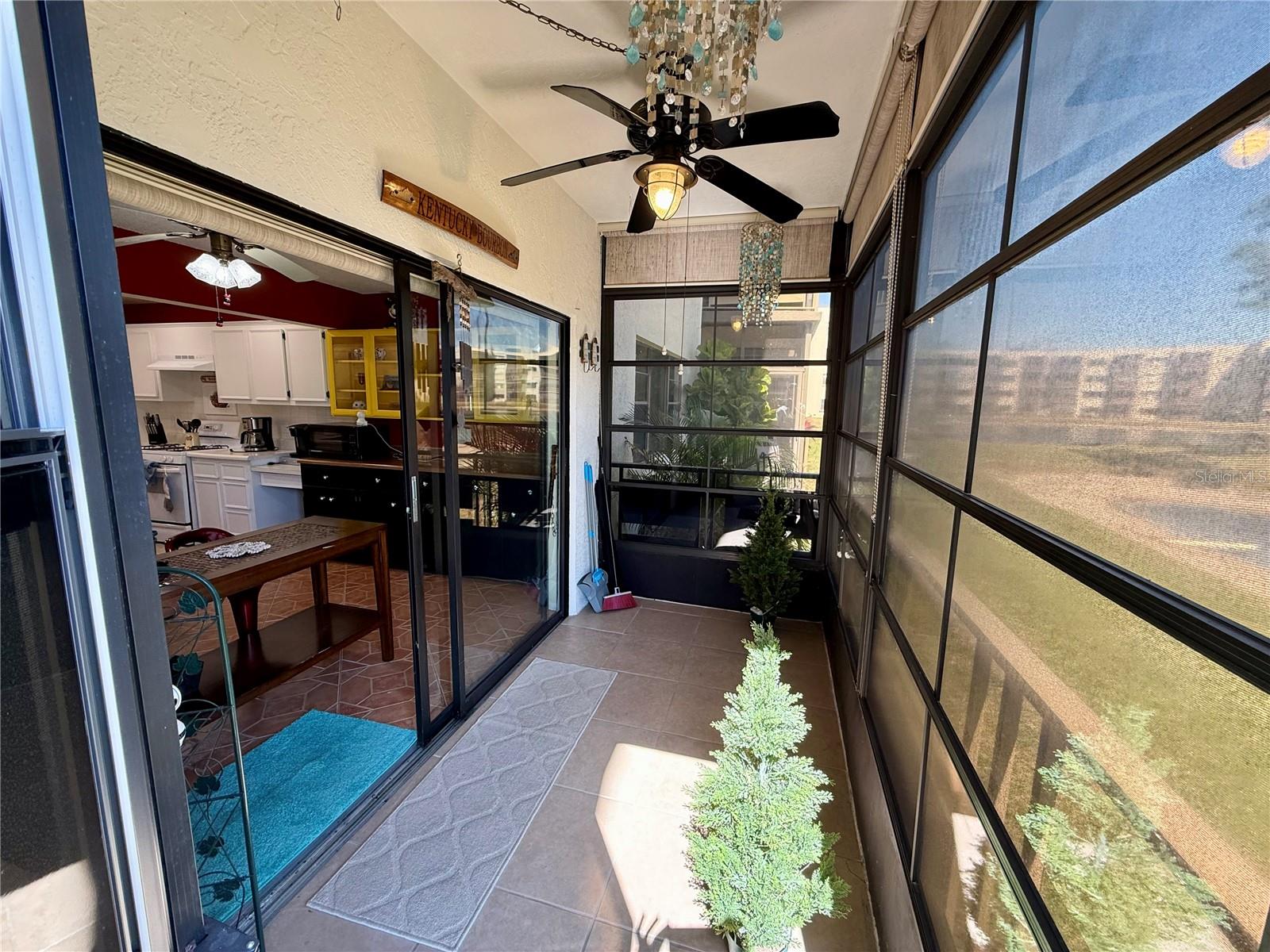 Image 18 of 37 For 6070 80th Street N 105