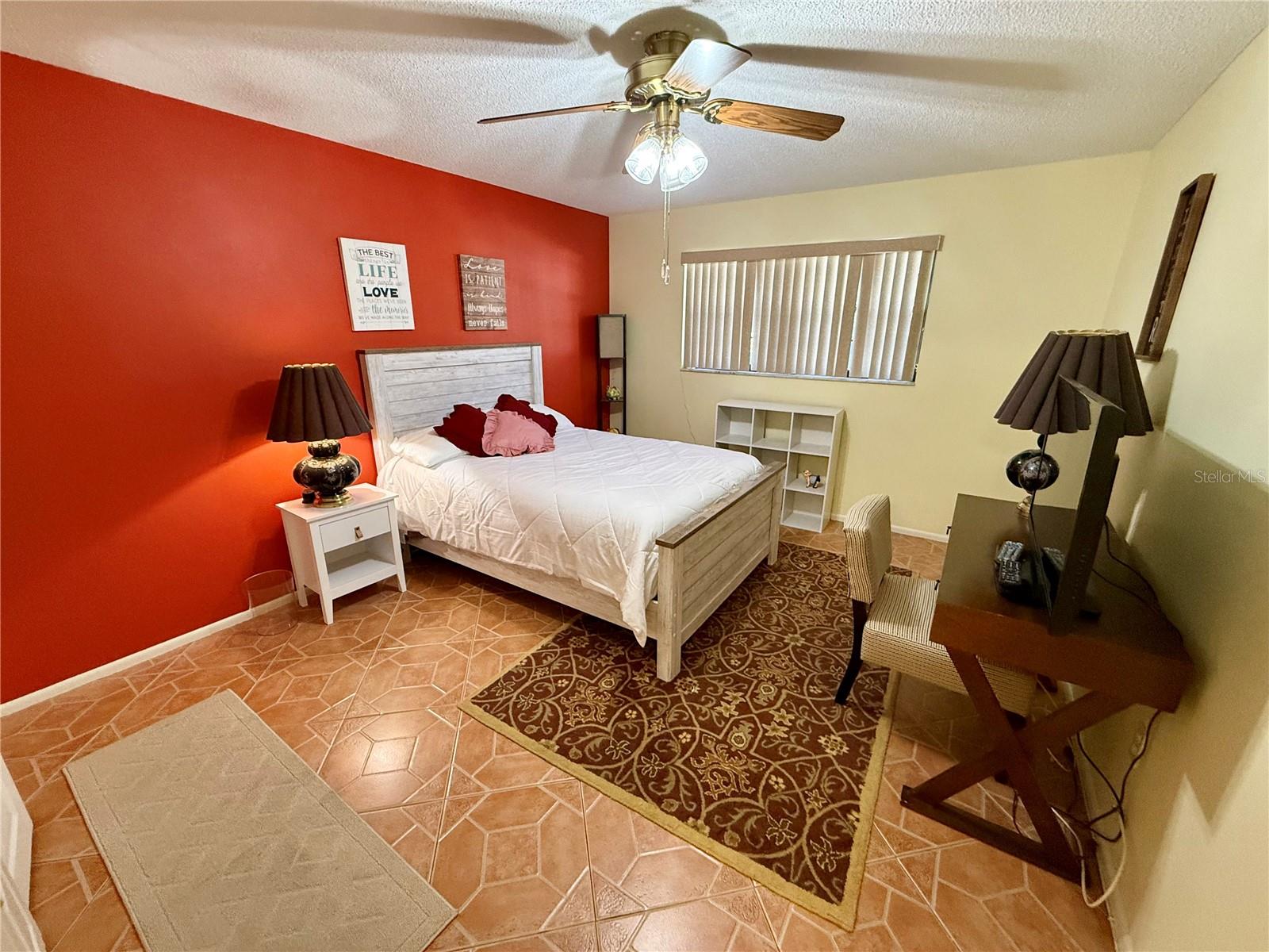 Image 26 of 37 For 6070 80th Street N 105