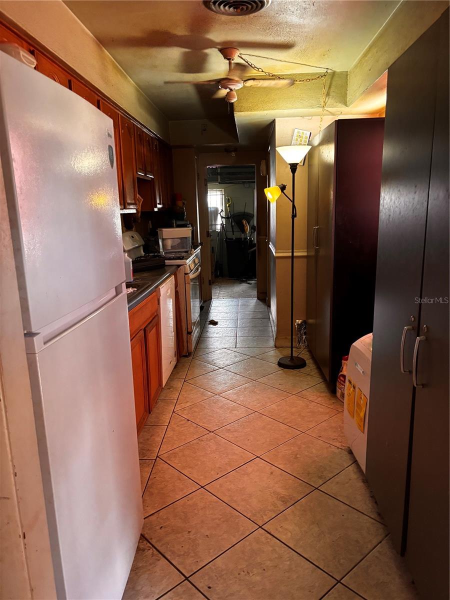 Image 9 of 22 For 3744 Sebring Parkway