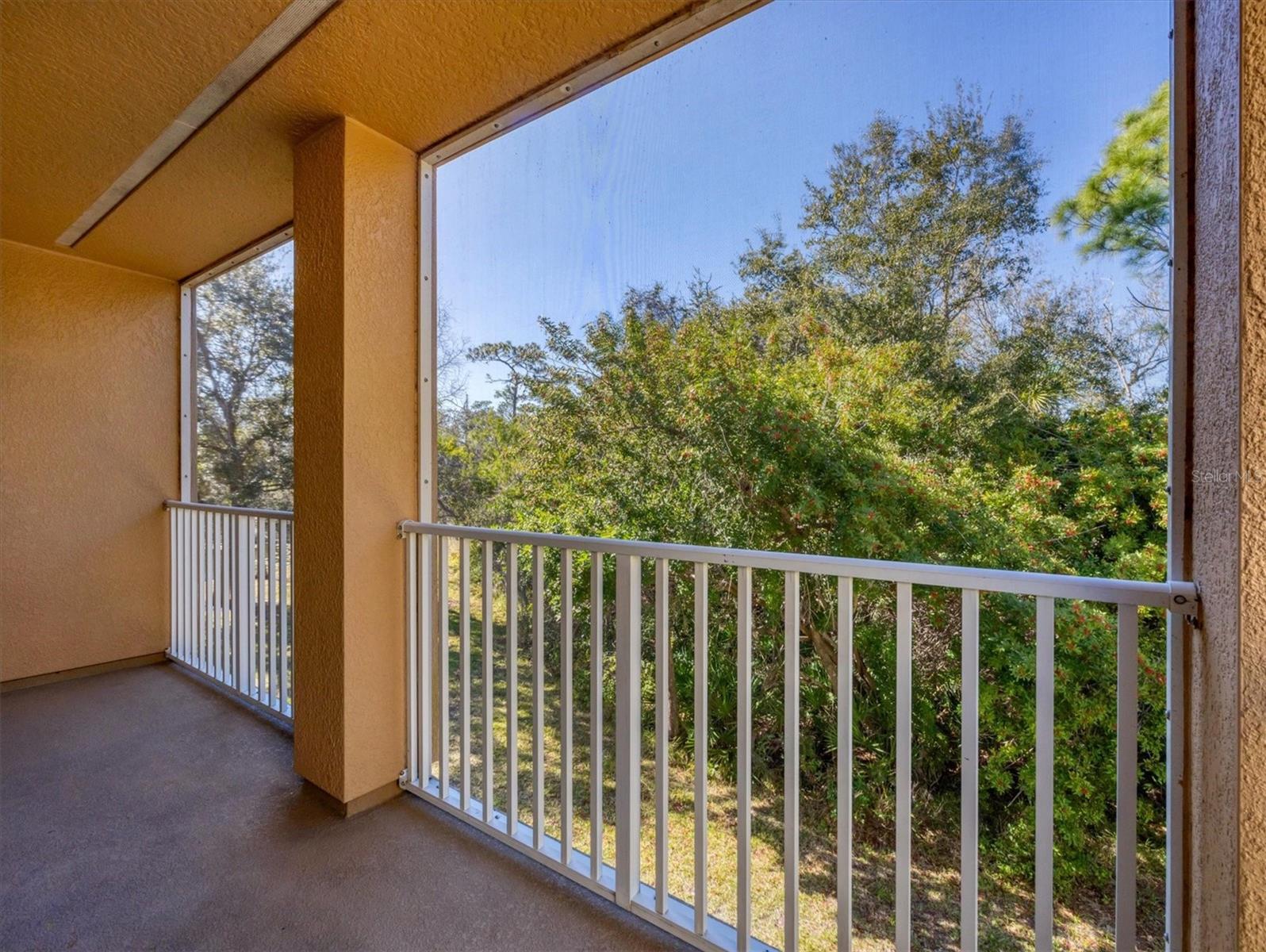 Image 28 of 41 For 8717 Spruce Hills Court 8717