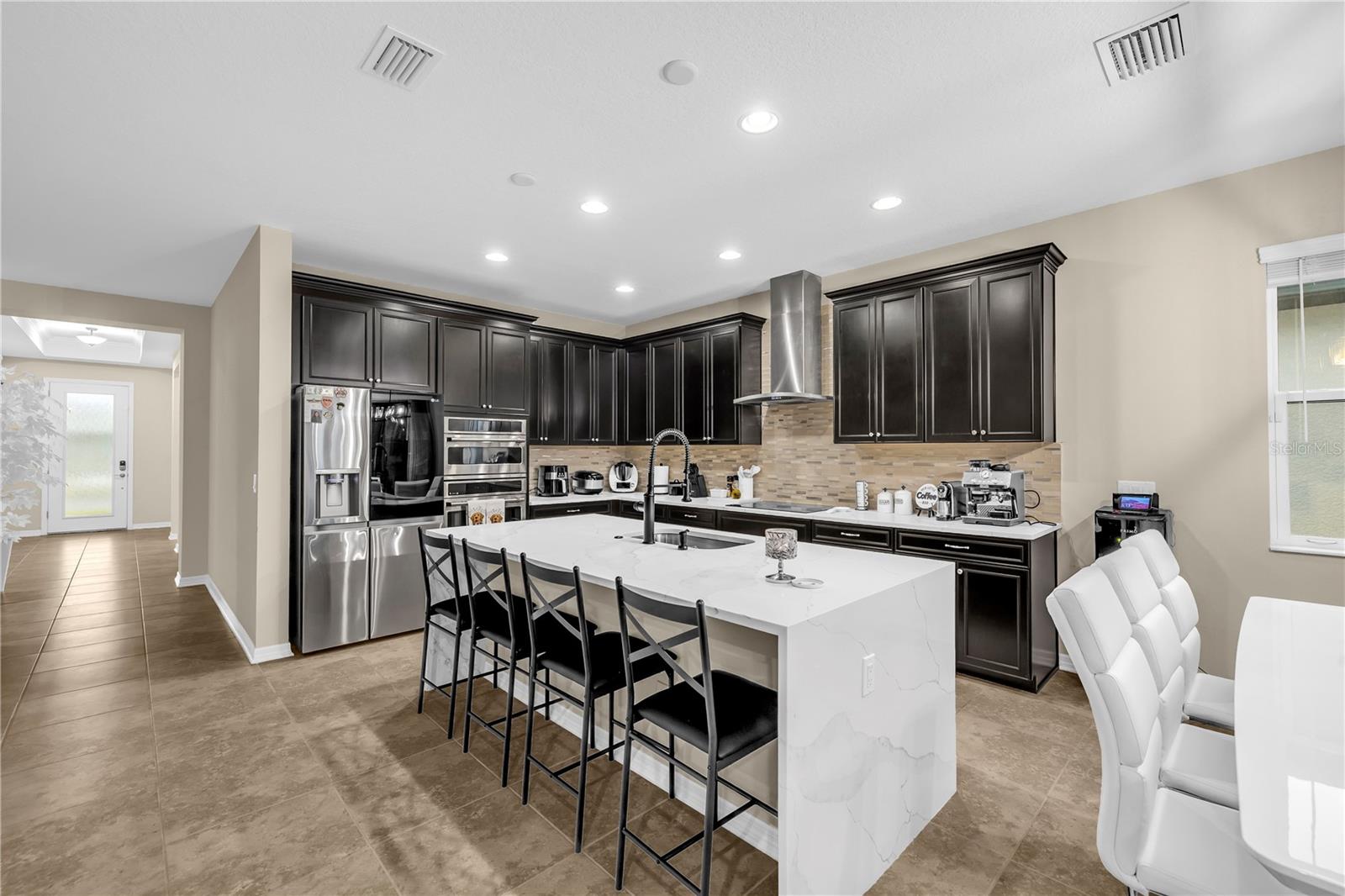 Image 2 of 28 For 1937 146th Terrace E