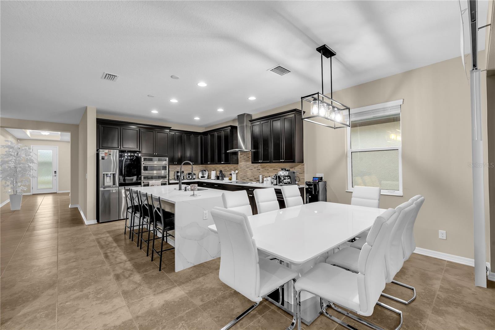 Image 4 of 28 For 1937 146th Terrace E