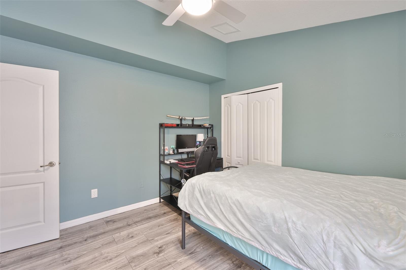 Image 29 of 42 For 8130 Alamosa Wood Avenue