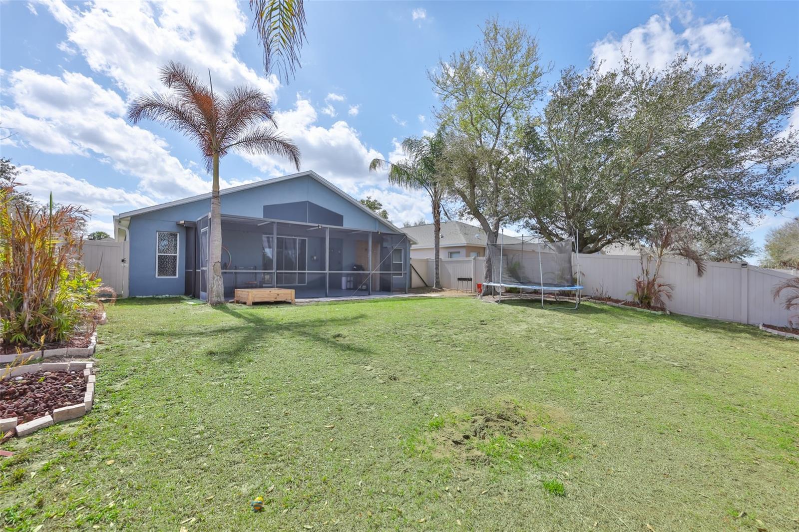 Image 38 of 42 For 8130 Alamosa Wood Avenue