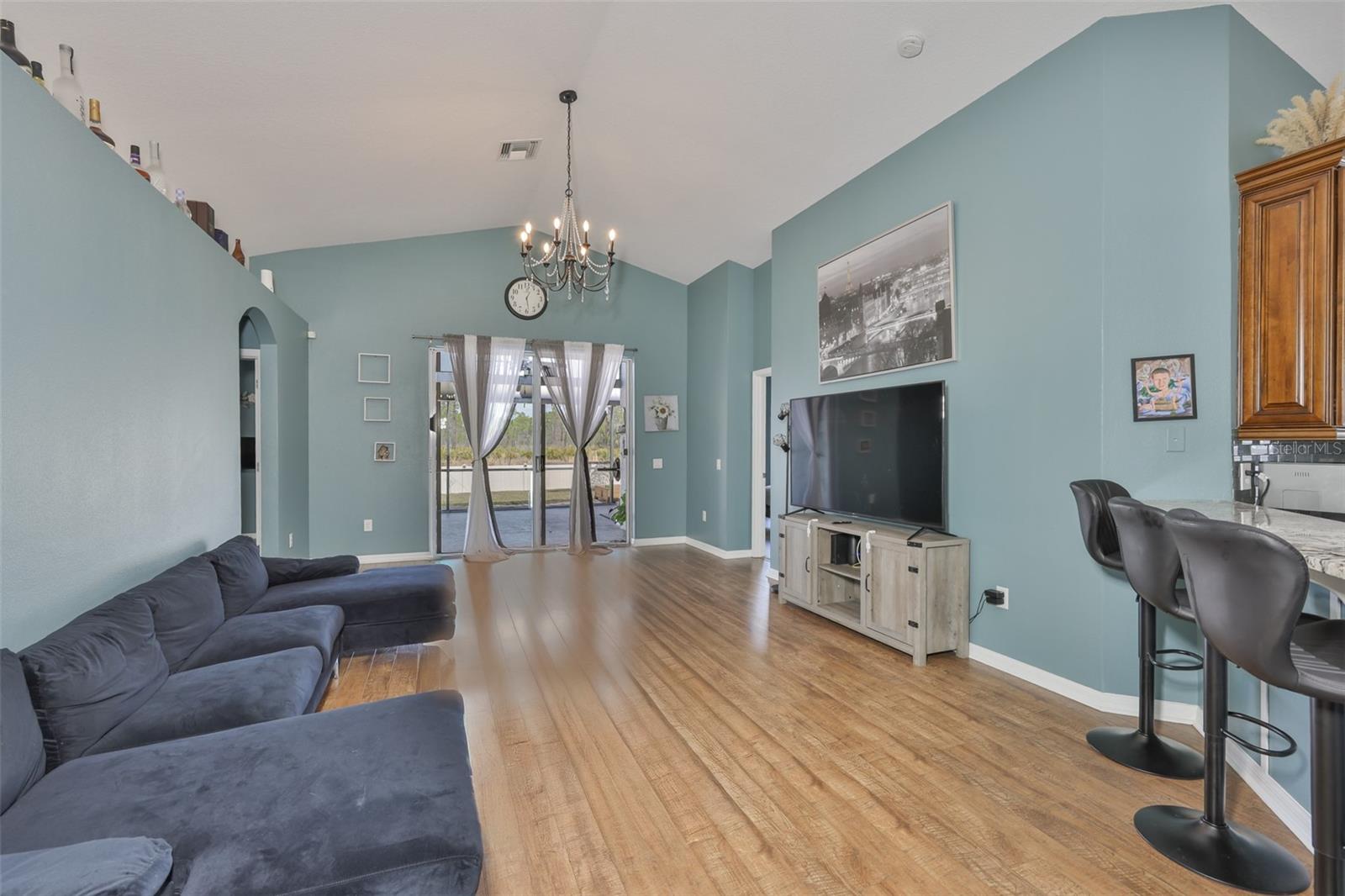 Image 8 of 42 For 8130 Alamosa Wood Avenue