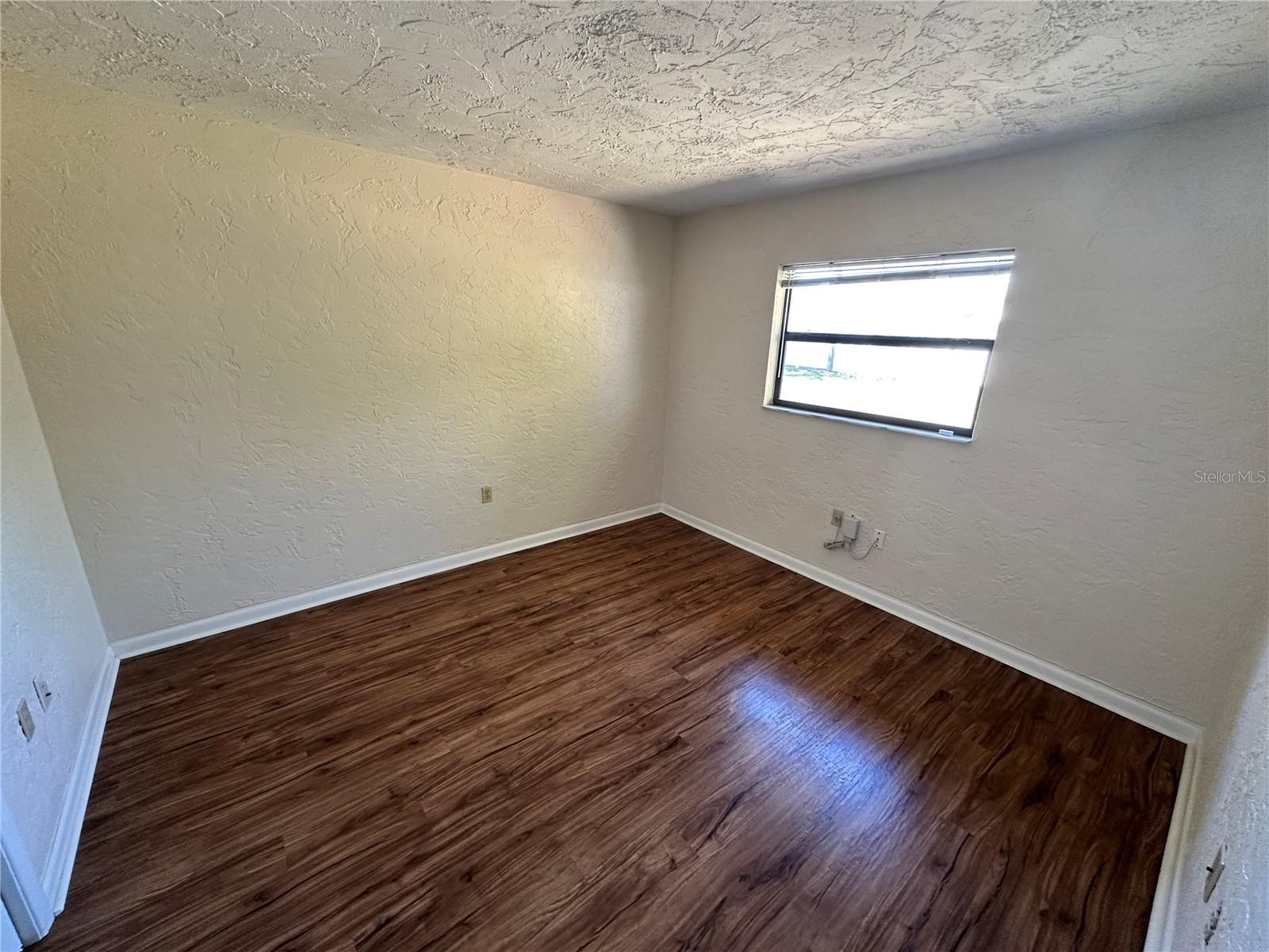 Image 10 of 15 For 1408 27th Street W