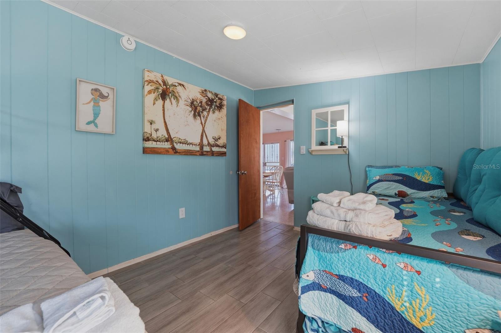 Image 17 of 30 For 1904 31st Street W