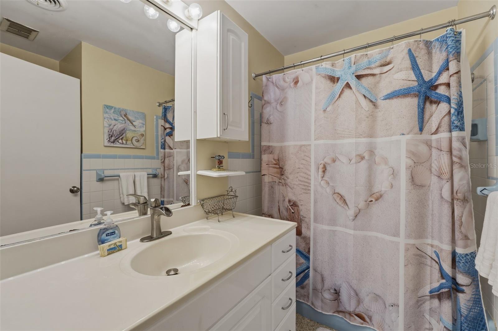 Image 21 of 30 For 1904 31st Street W