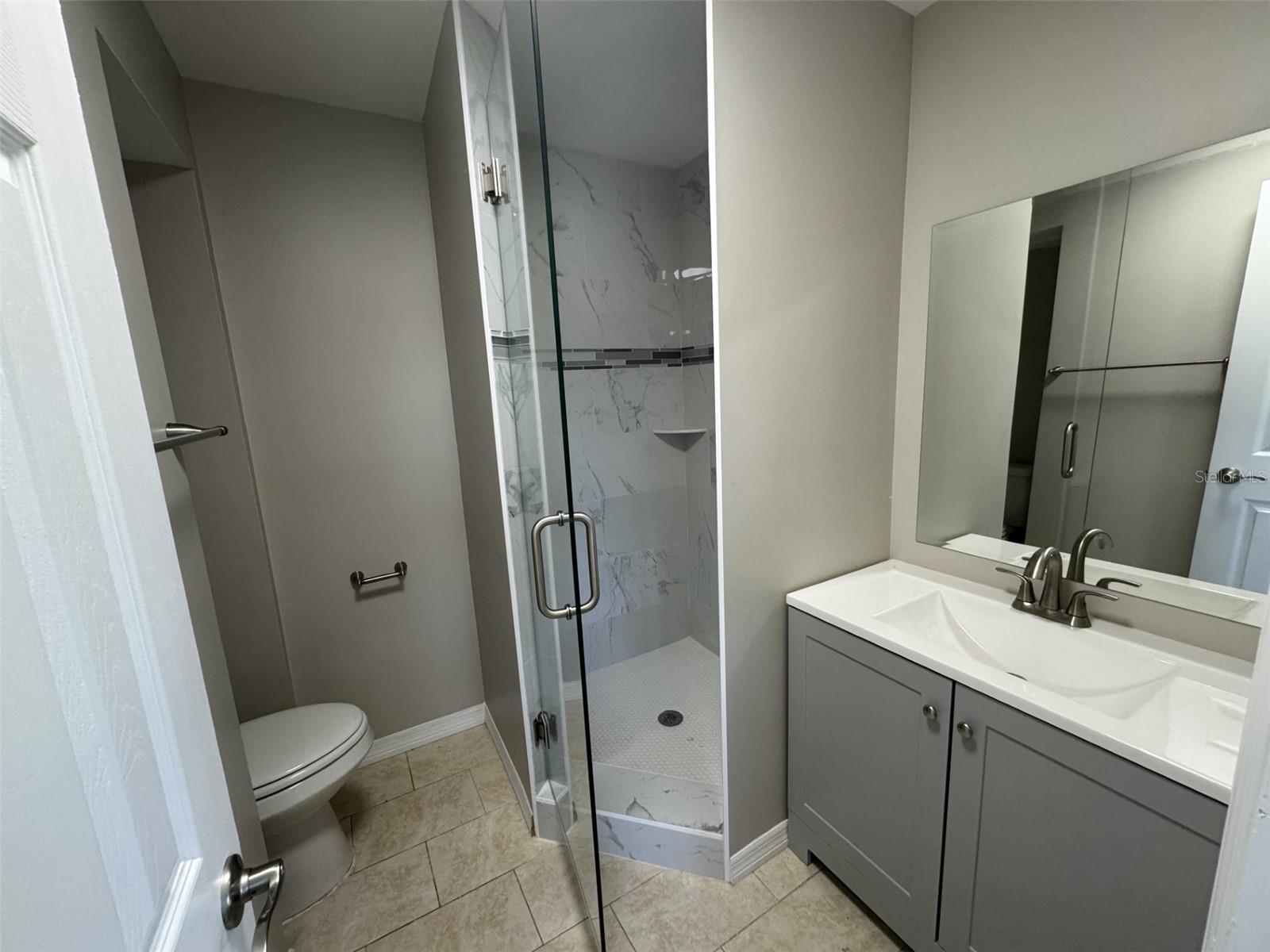 Image 11 of 19 For 3602 Beneva Road 405