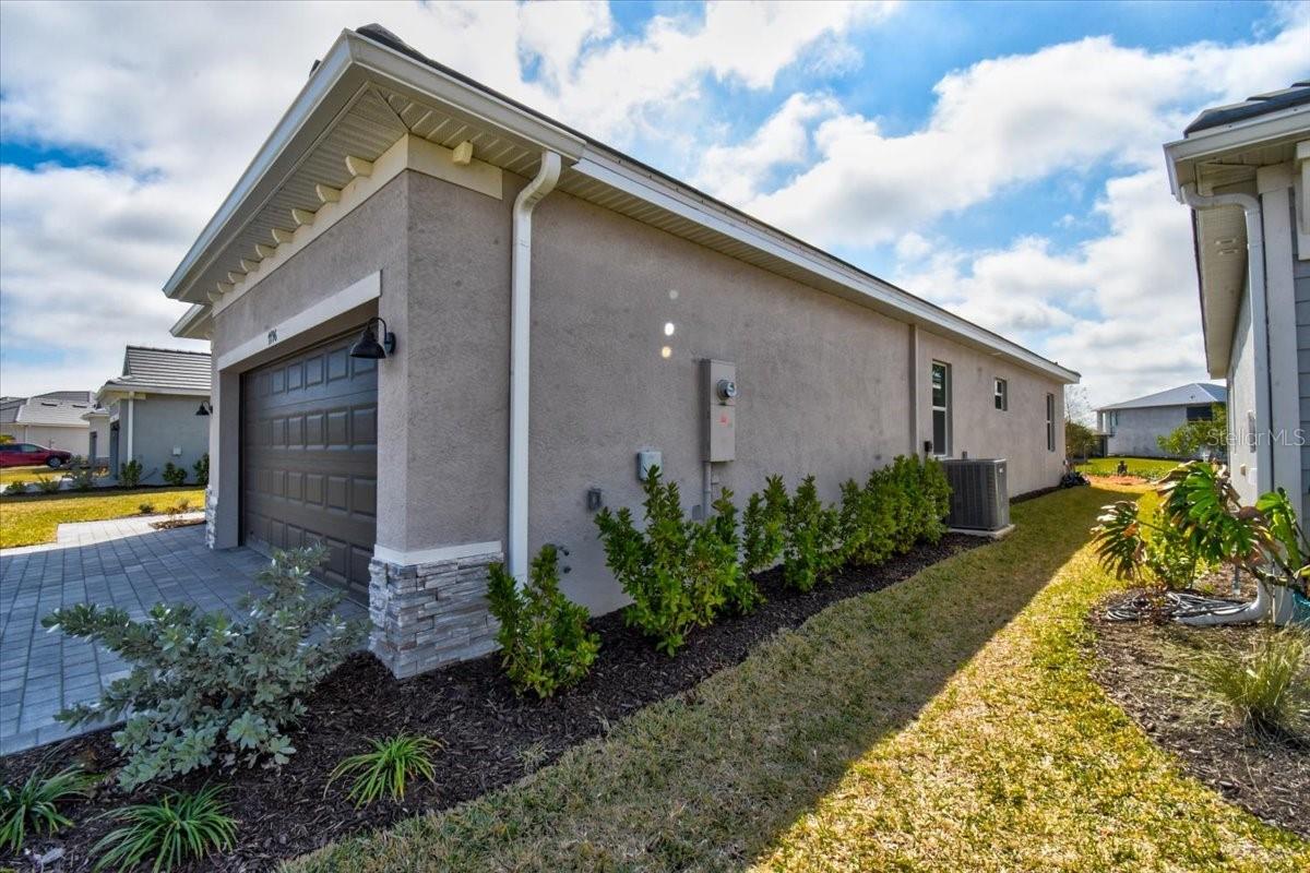 Image 24 of 44 For 7796 Lakes Edge Lane