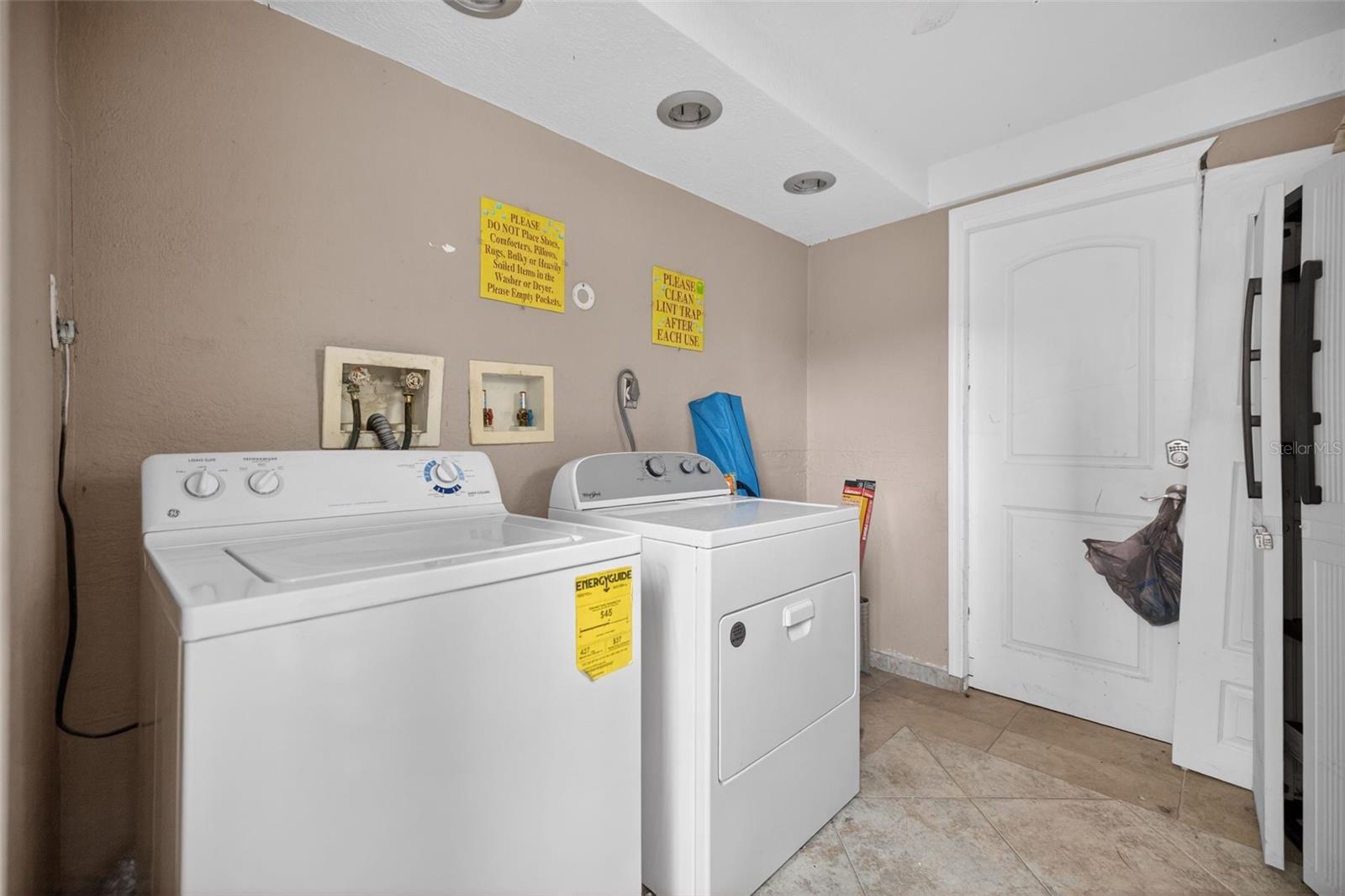 Image 21 of 22 For 1017 8th Street N