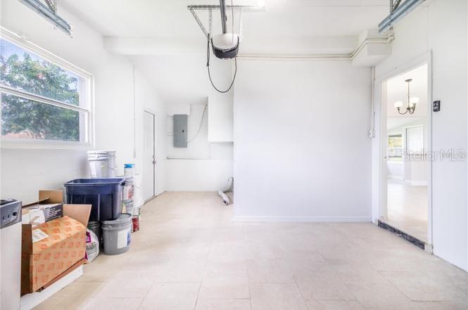 Image 17 of 19 For 3285 Port Charlotte Boulevard