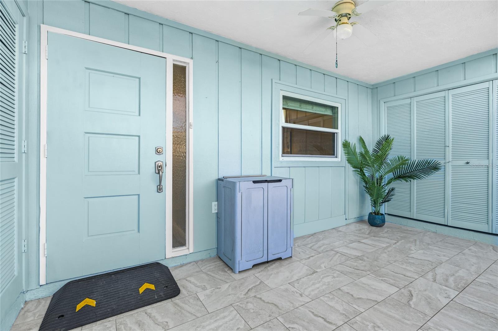 Image 24 of 28 For 600 Manatee Avenue 116