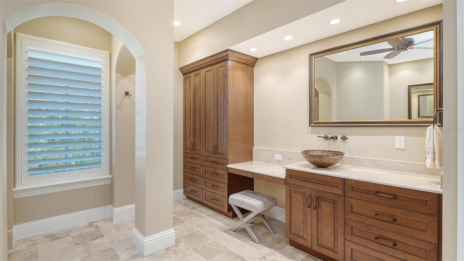 Image 28 of 100 For 230 Osprey Point Drive