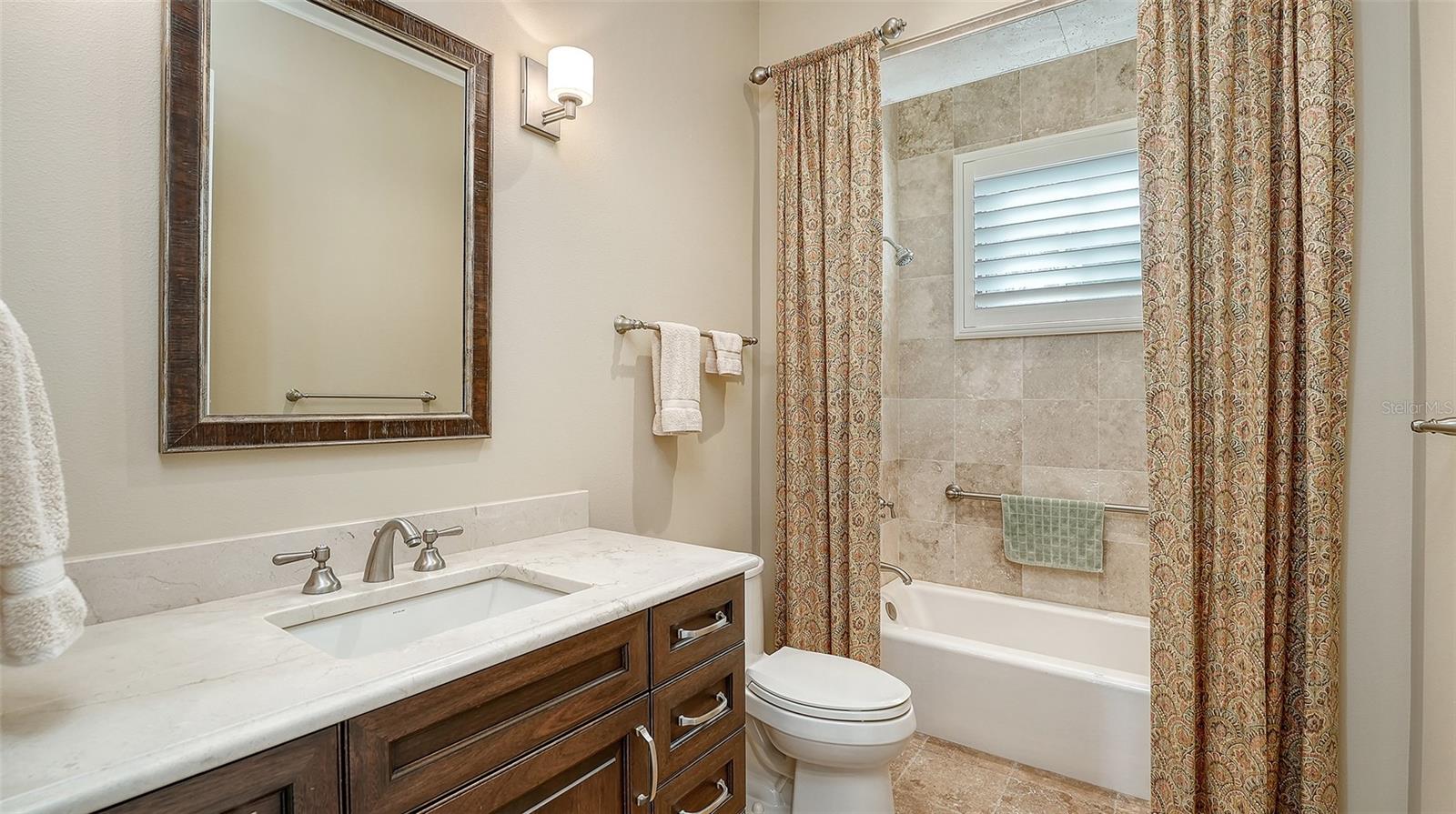 Image 41 of 100 For 230 Osprey Point Drive