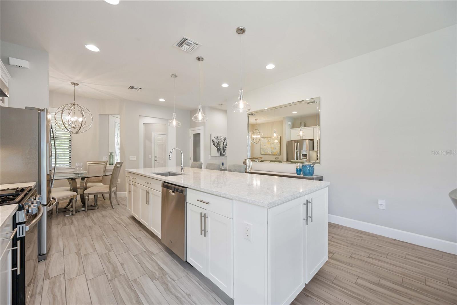 Image 11 of 64 For 16654 Blackwater Terrace