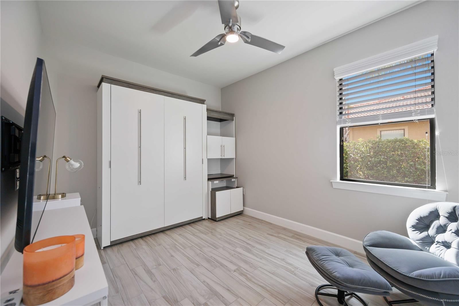 Image 22 of 64 For 16654 Blackwater Terrace