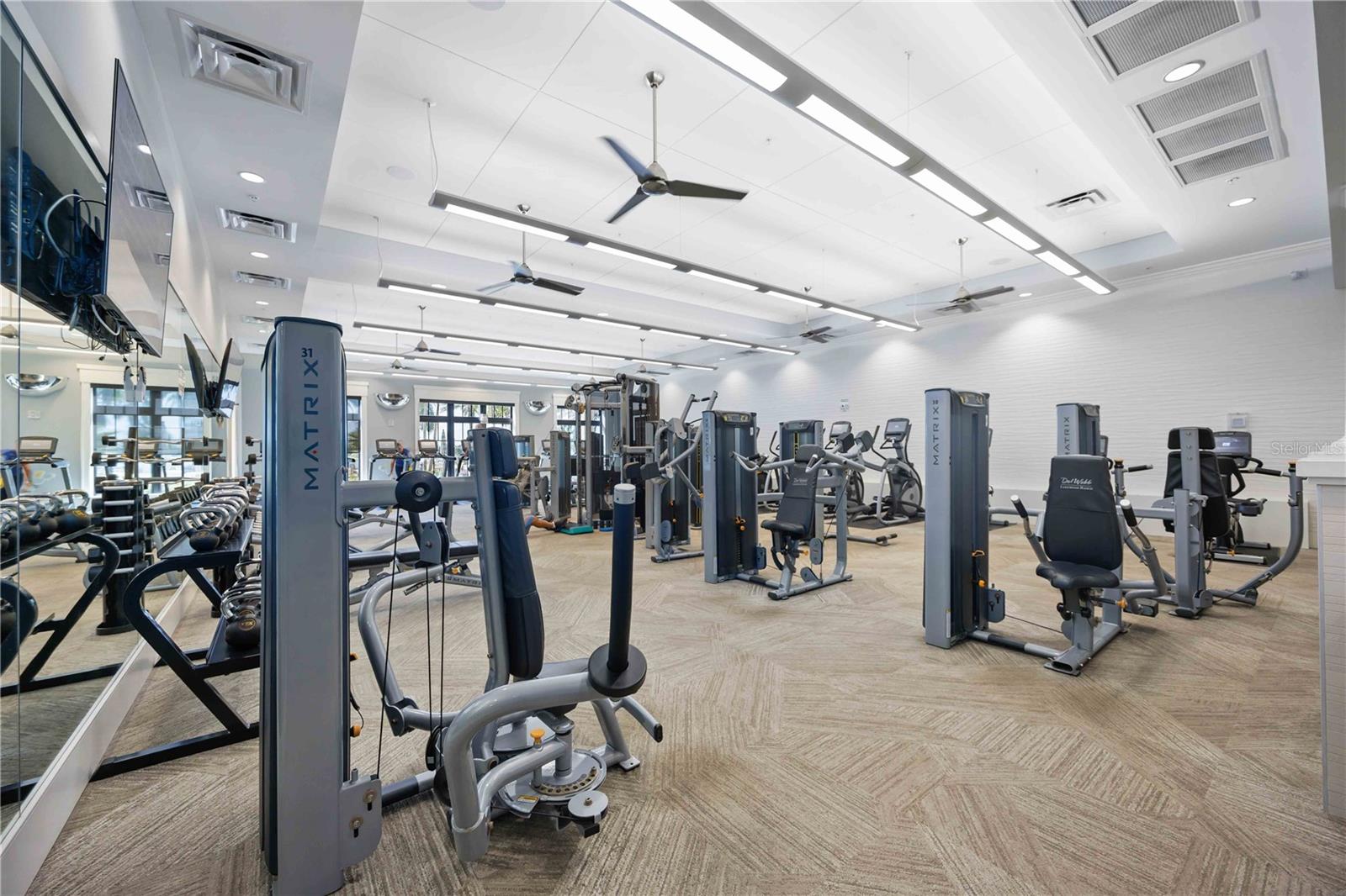 Image 33 of 64 For 16654 Blackwater Terrace