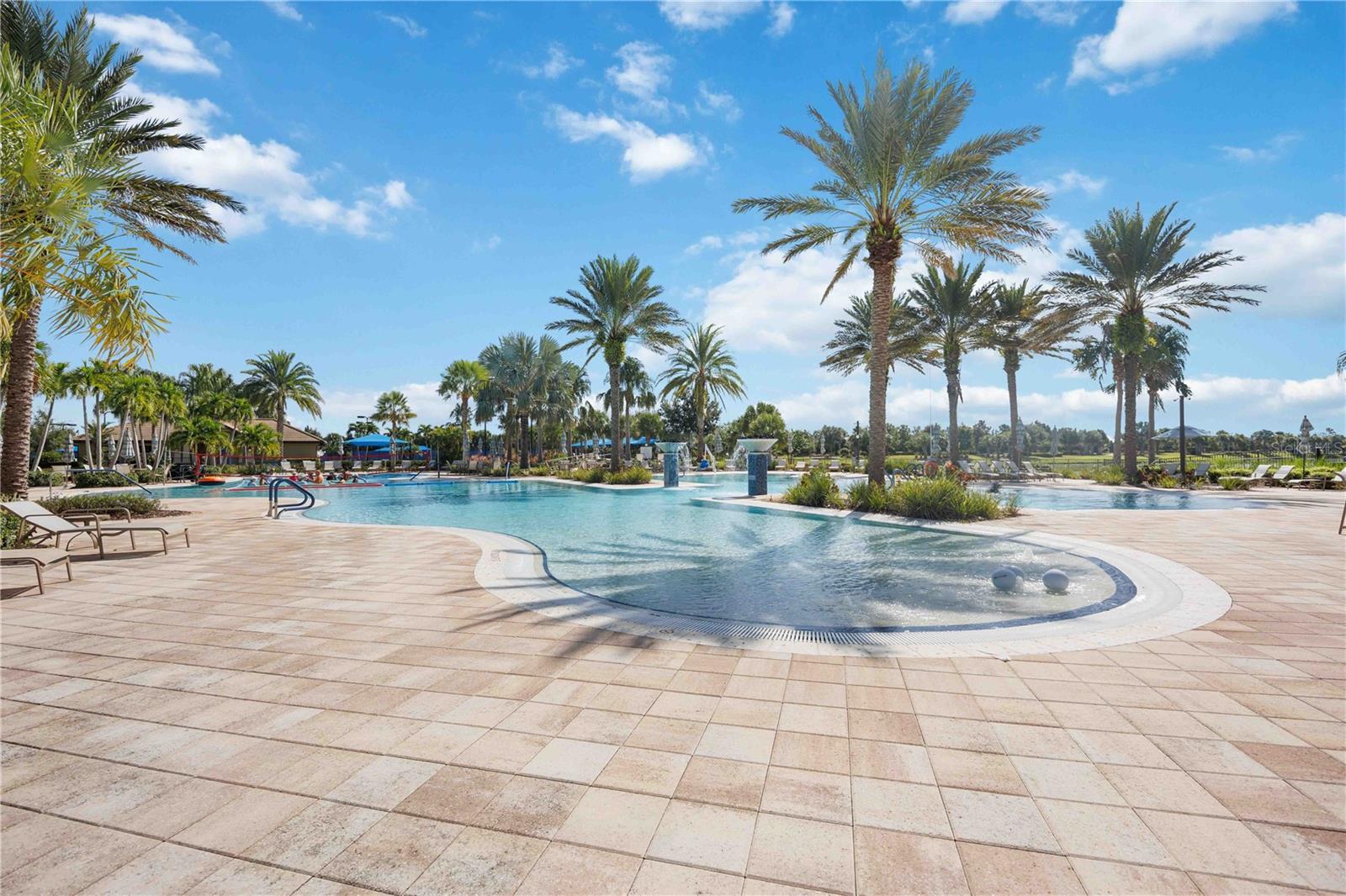 Image 41 of 64 For 16654 Blackwater Terrace