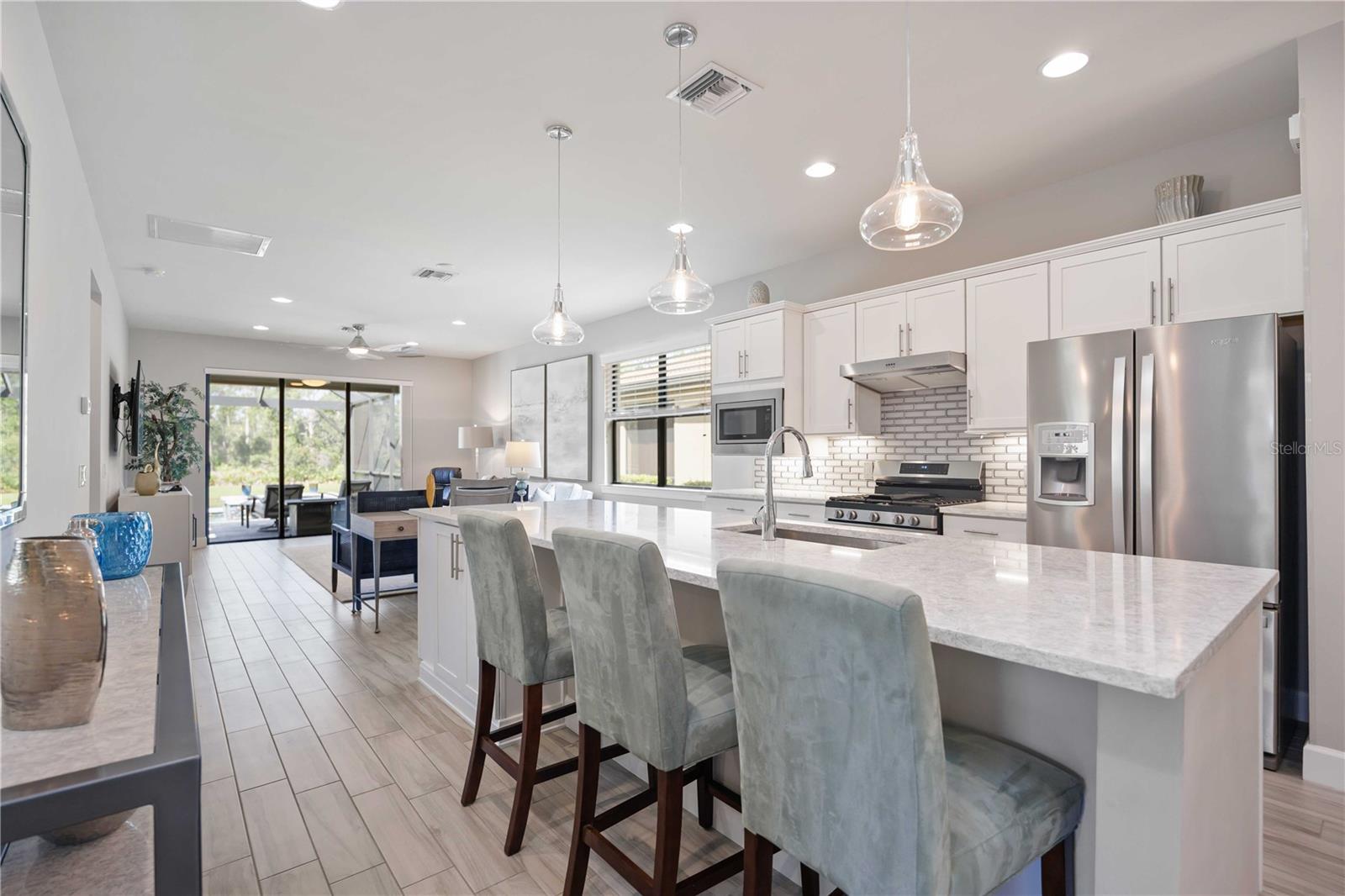 Image 7 of 64 For 16654 Blackwater Terrace